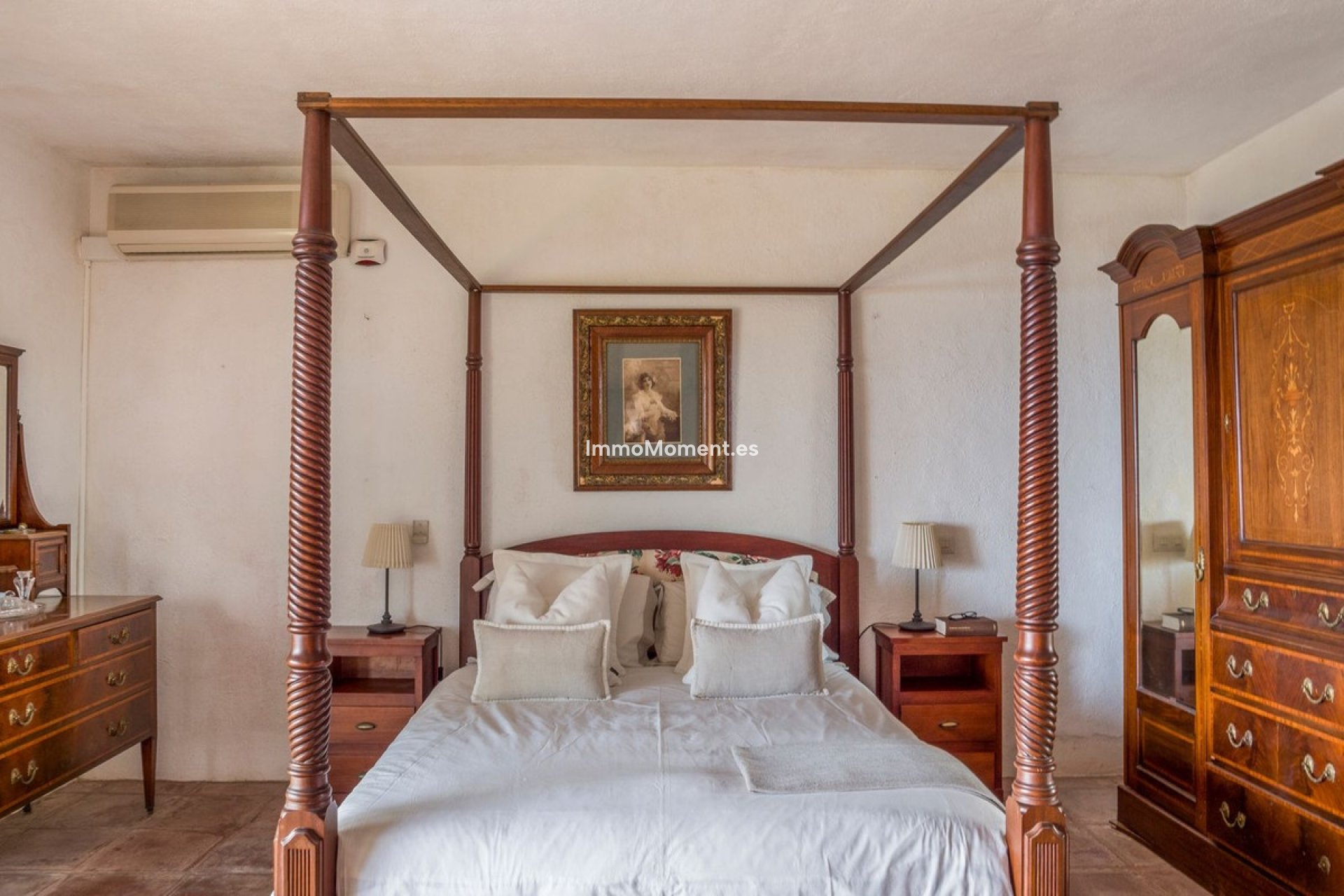 Bestaande woning - Vrijstaande villa - Estepona  - Estepona Centro