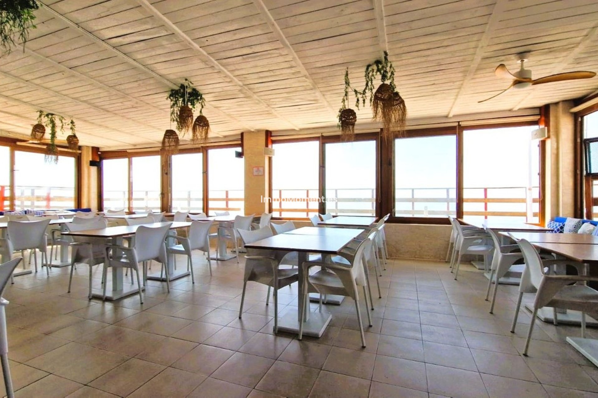 Bestaande woning - Vrijstaande villa - Estepona  - Estepona Centro