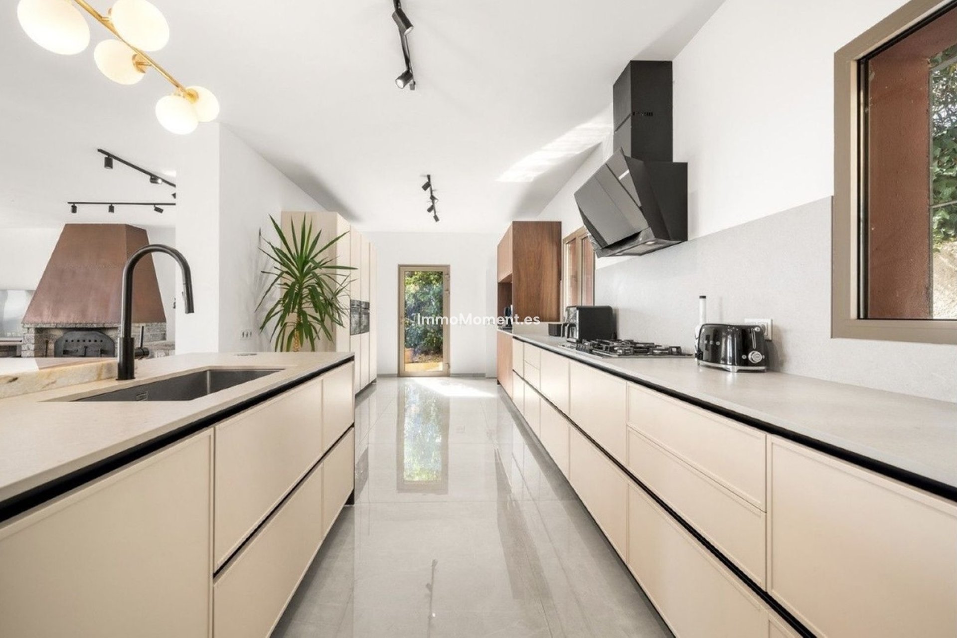 Bestaande woning - Vrijstaande villa - Estepona  - Estepona Centro