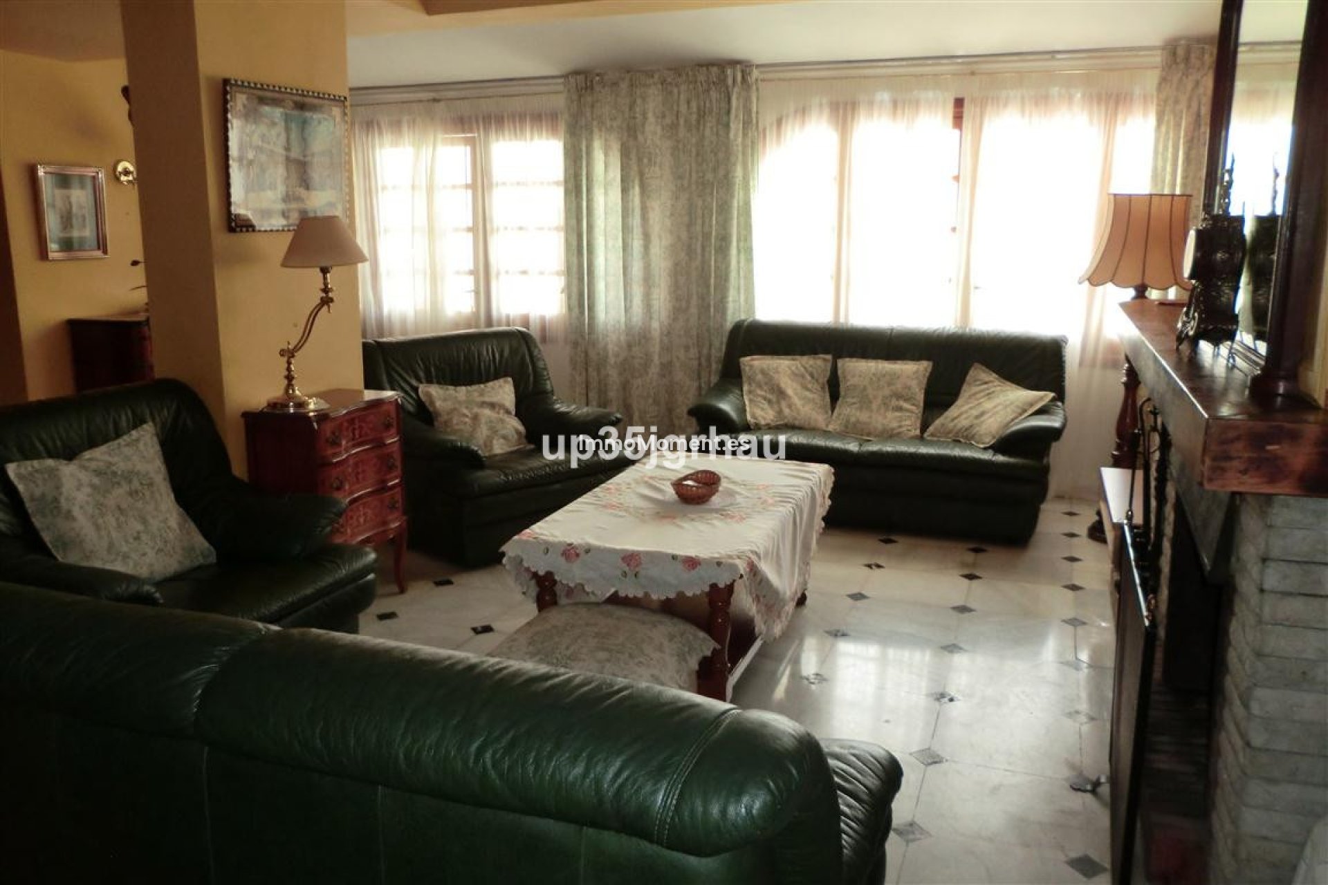 Bestaande woning - Vrijstaande villa - Estepona  - Estepona Centro