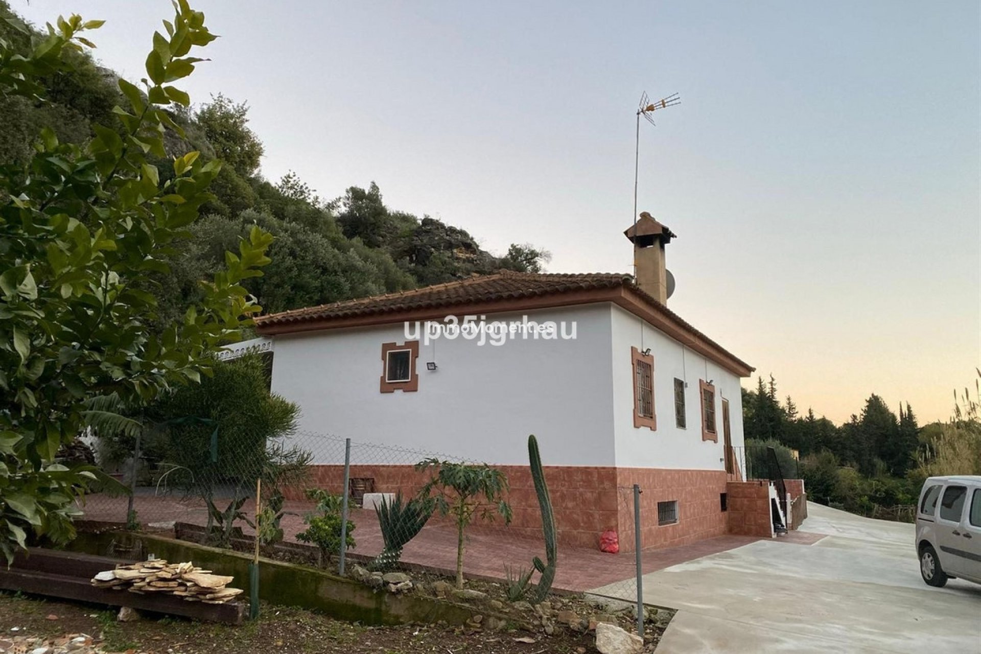 Bestaande woning - Vrijstaande villa - Estepona  - Estepona Centro