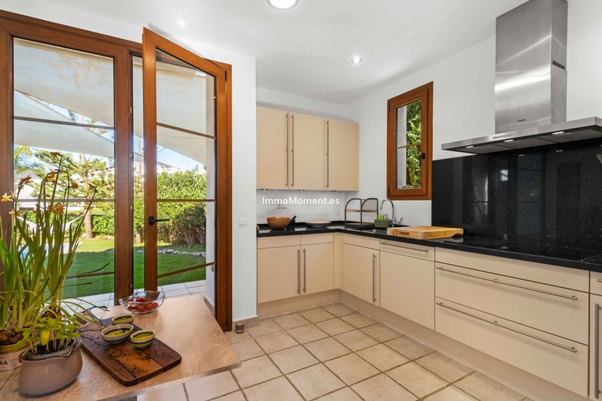 Bestaande woning - Vrijstaande villa - Estepona  - Estepona Centro