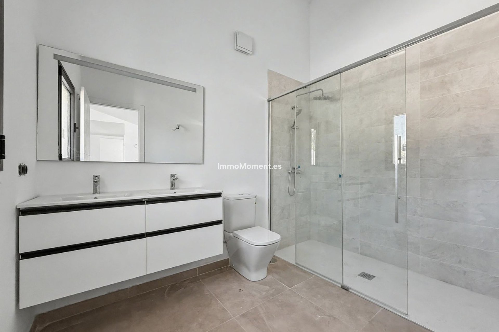Bestaande woning - Vrijstaande villa - Estepona  - Estepona Centro