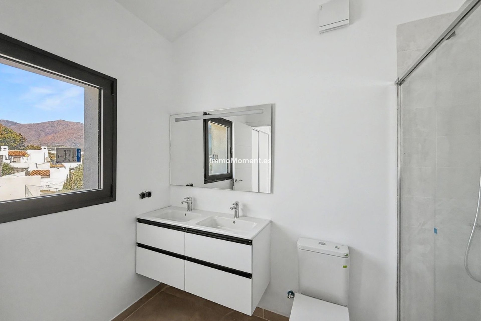 Bestaande woning - Vrijstaande villa - Estepona  - Estepona Centro