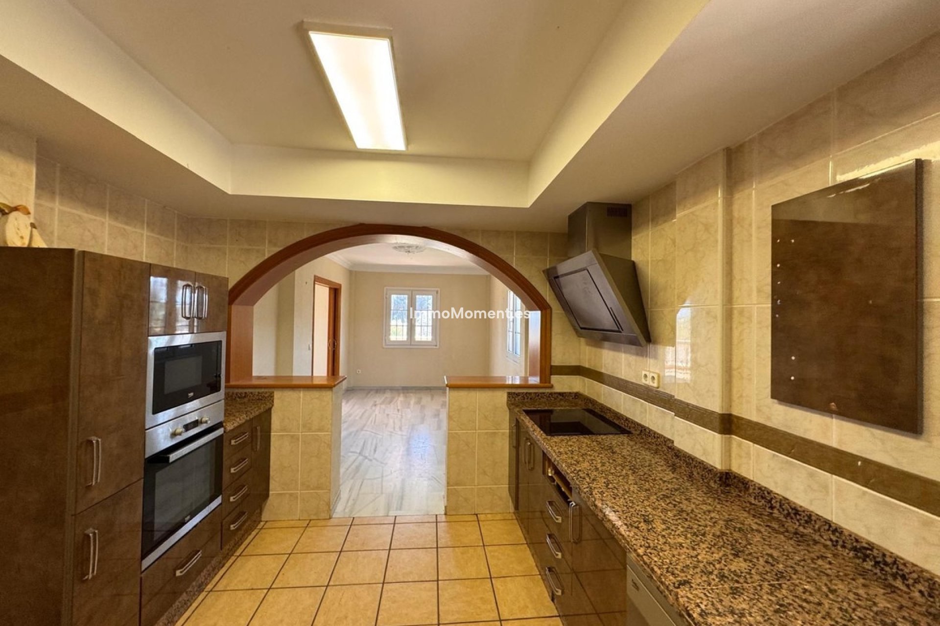 Bestaande woning - Vrijstaande villa - Estepona  - Estepona Centro