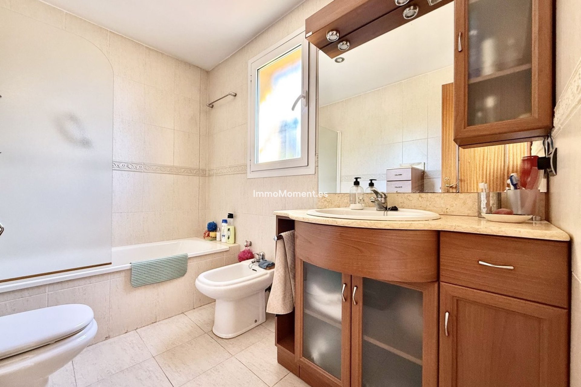 Bestaande woning - Vrijstaande villa - Estepona  - Estepona Centro