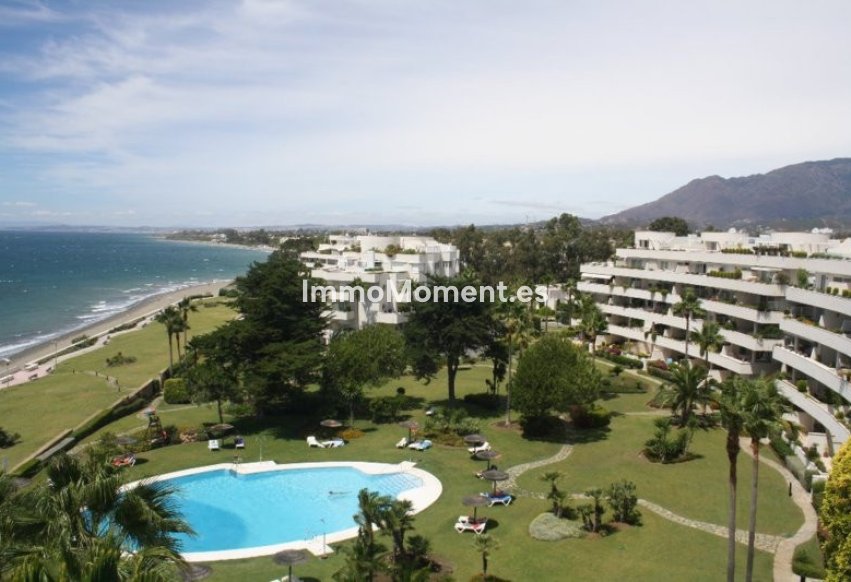 Bestaande woning - Vrijstaande villa - Estepona  - Estepona Centro