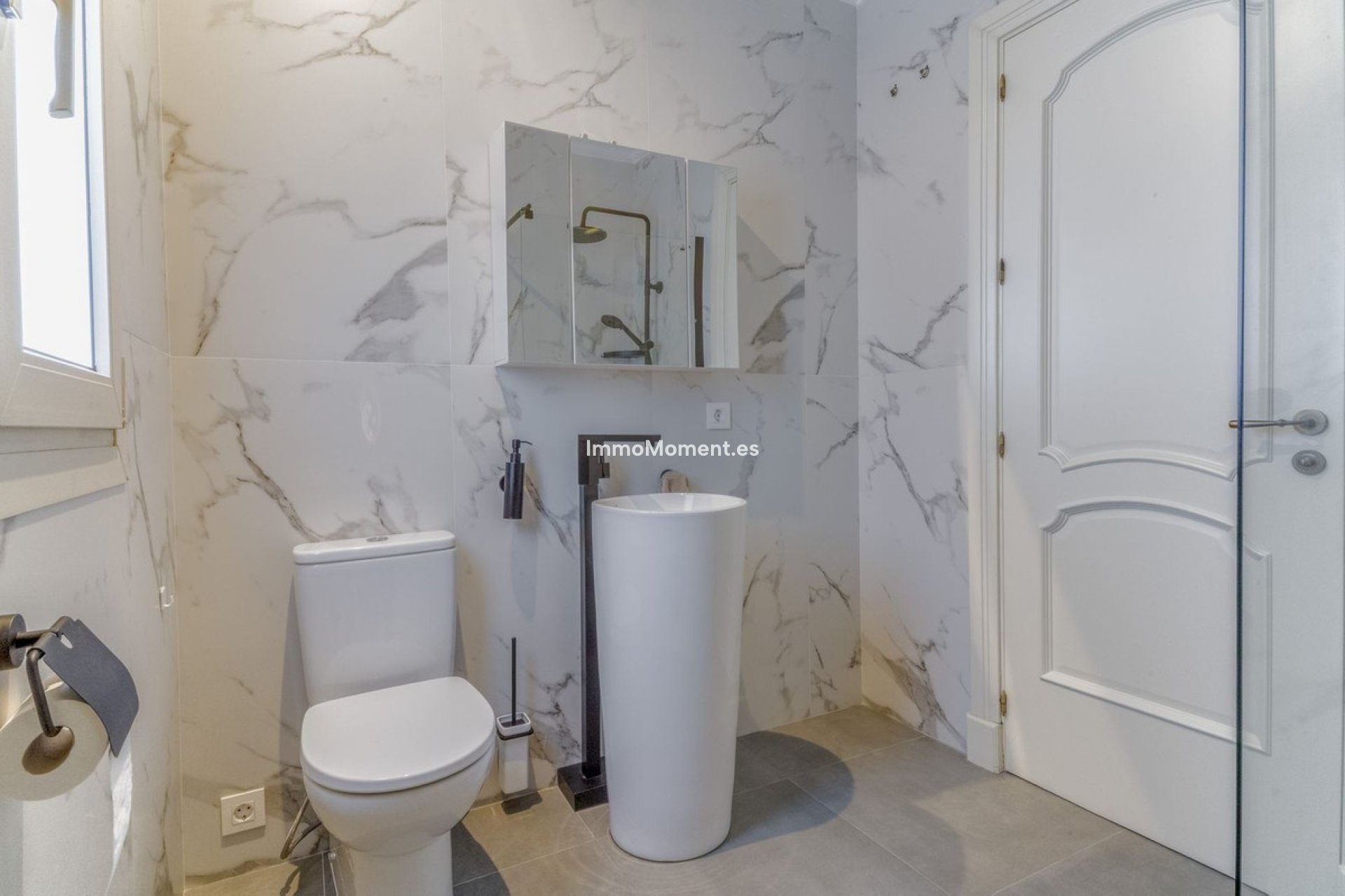 Bestaande woning - Vrijstaande villa - Estepona  - Estepona Centro