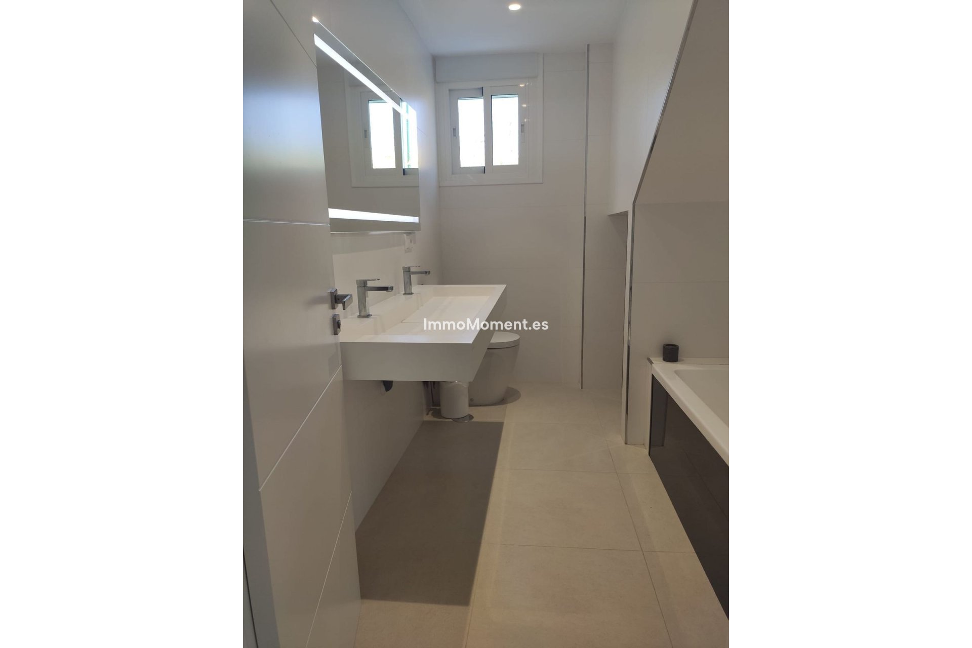 Bestaande woning - Vrijstaande villa - Estepona  - Estepona Centro