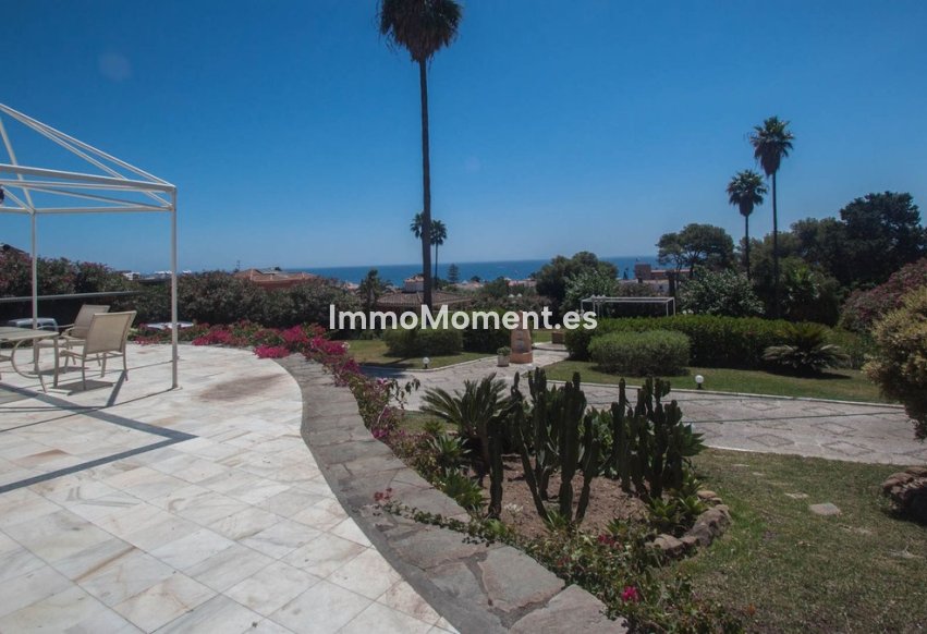 Bestaande woning - Vrijstaande villa - Estepona  - Estepona Centro