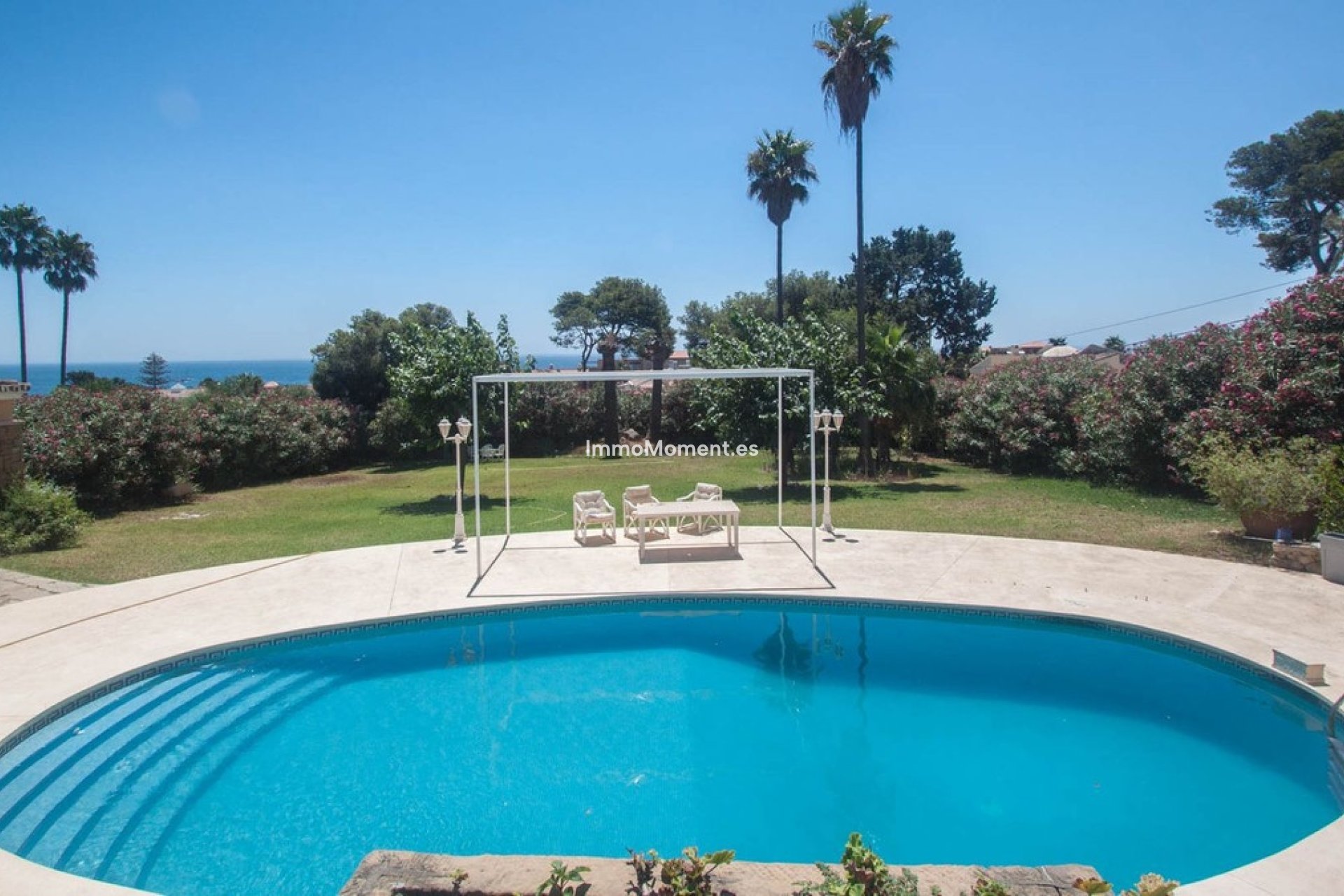 Bestaande woning - Vrijstaande villa - Estepona  - Estepona Centro