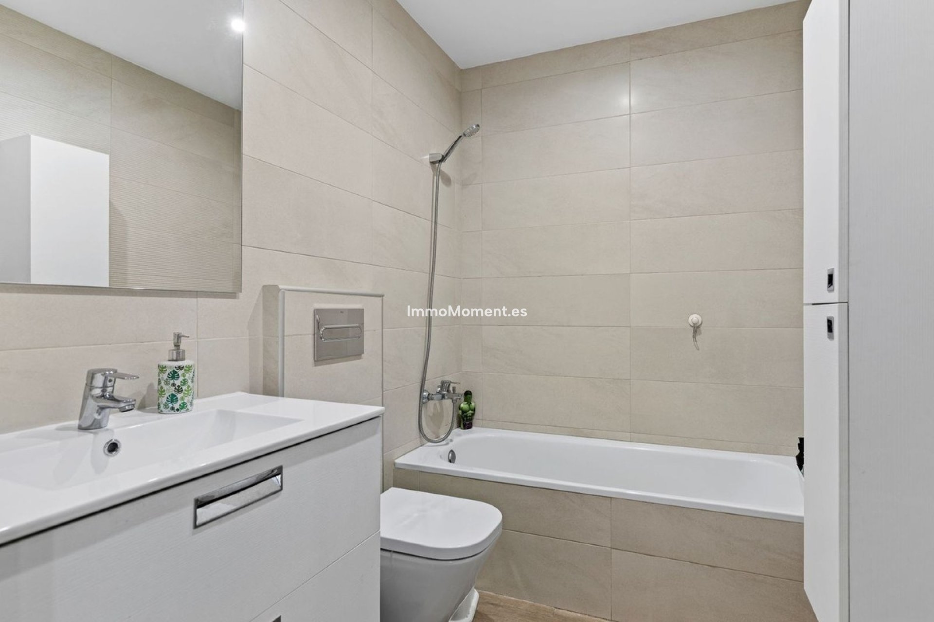 Bestaande woning - Vrijstaande villa - Estepona  - Estepona Centro