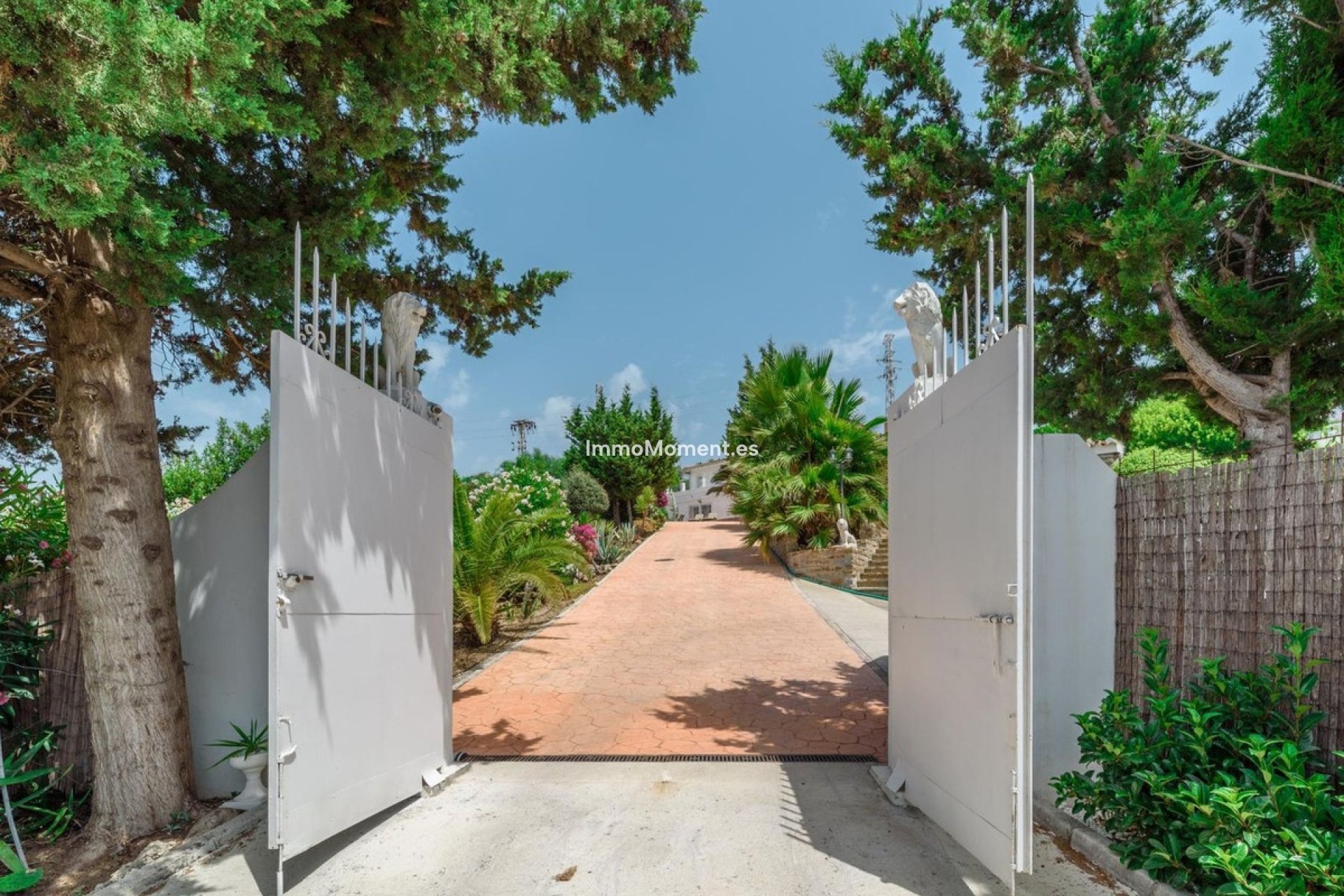 Bestaande woning - Vrijstaande villa - Estepona  - Estepona Centro