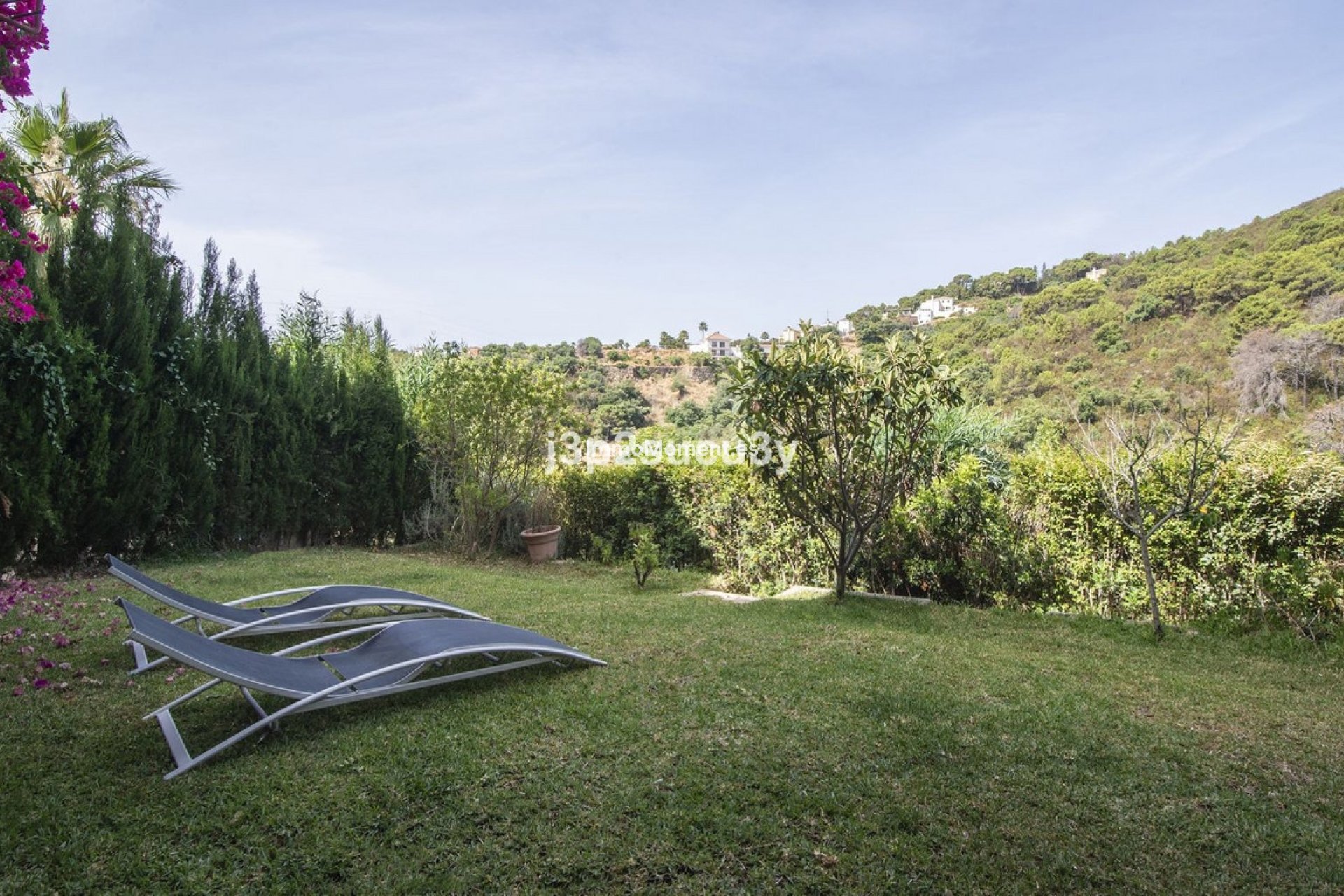 Bestaande woning - Vrijstaande villa - Estepona  - Estepona Centro