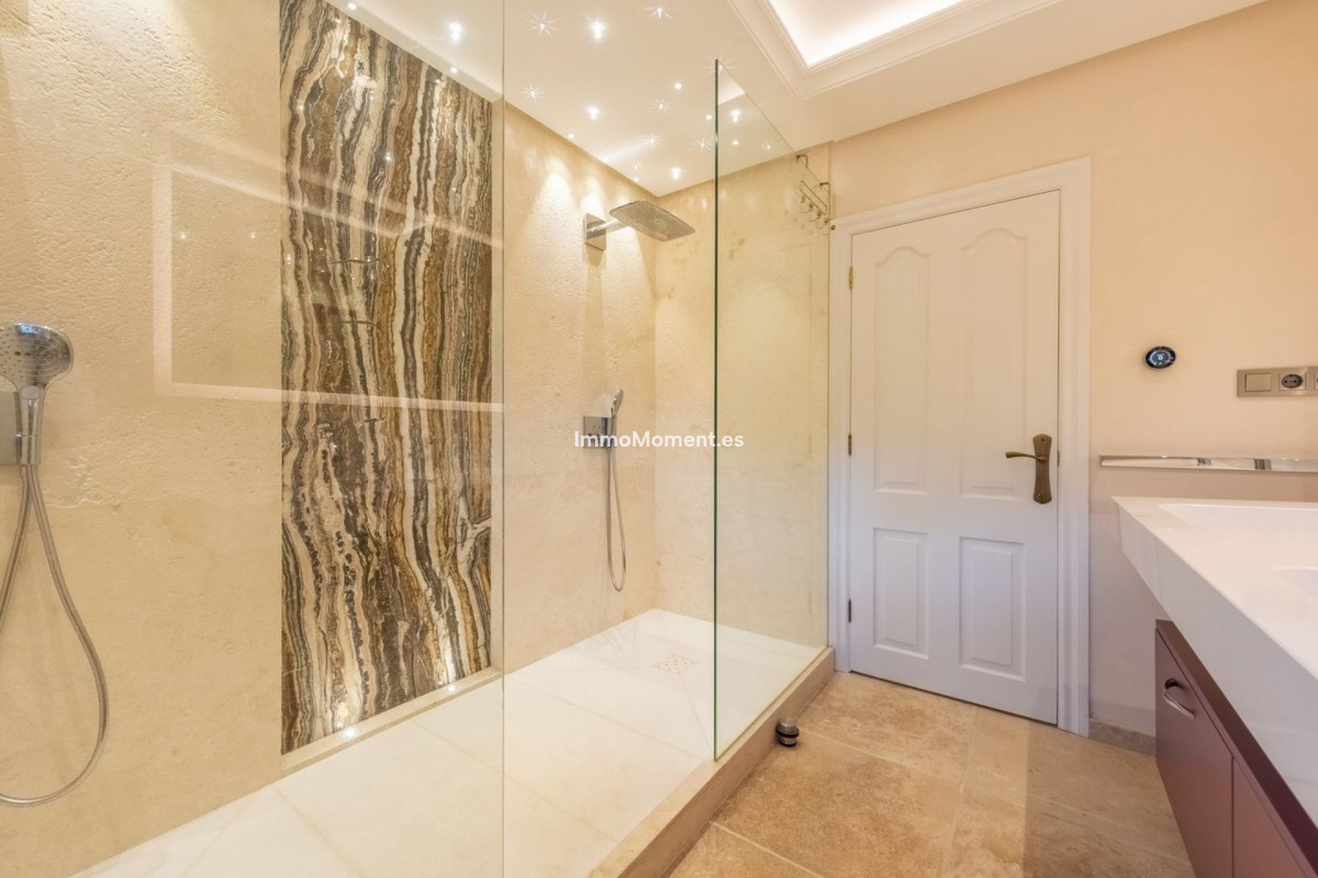Bestaande woning - Vrijstaande villa - Estepona  - Estepona Centro