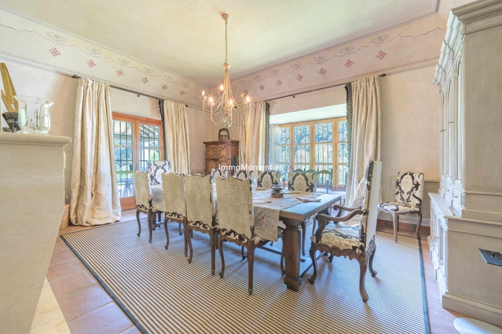 Bestaande woning - Vrijstaande villa - Estepona  - Estepona Centro