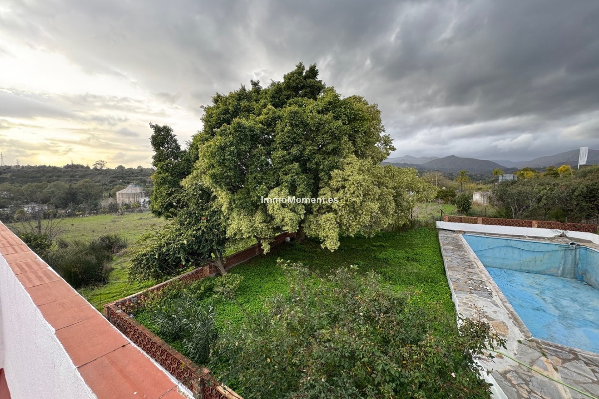 Bestaande woning - Vrijstaande villa - Estepona  - Estepona Centro