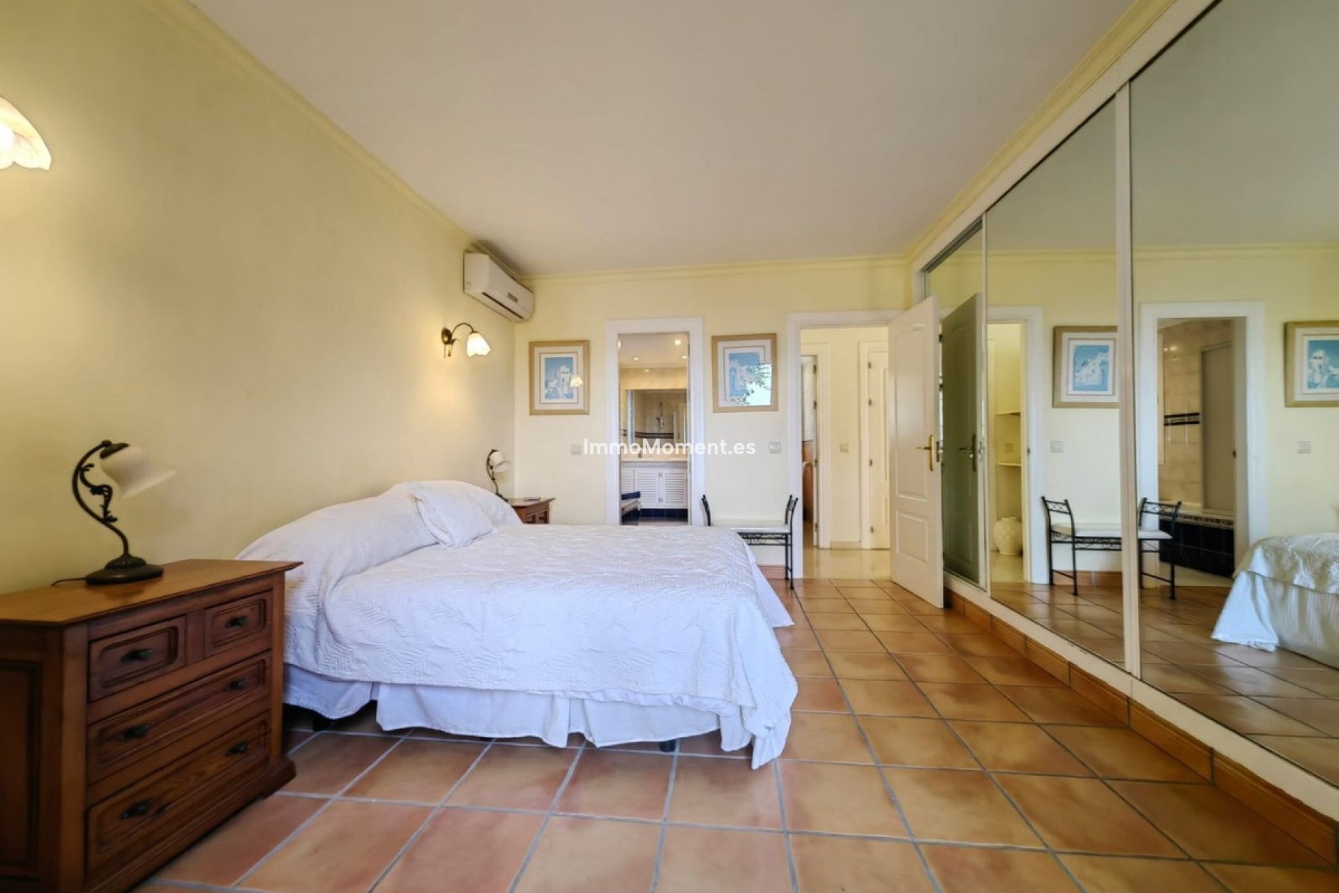 Bestaande woning - Vrijstaande villa - Estepona  - Estepona Centro