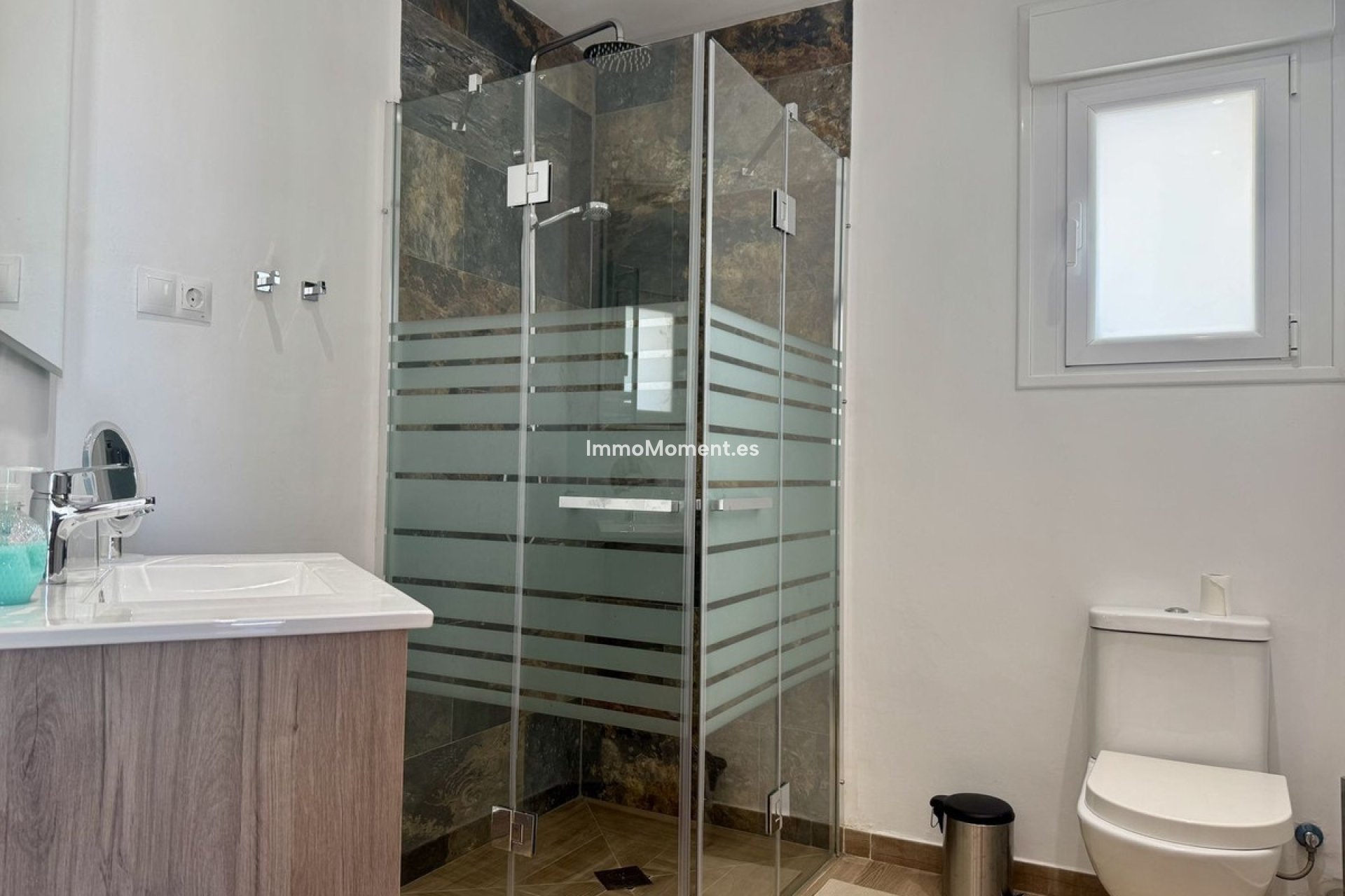 Bestaande woning - Vrijstaande villa - Estepona  - Estepona Centro
