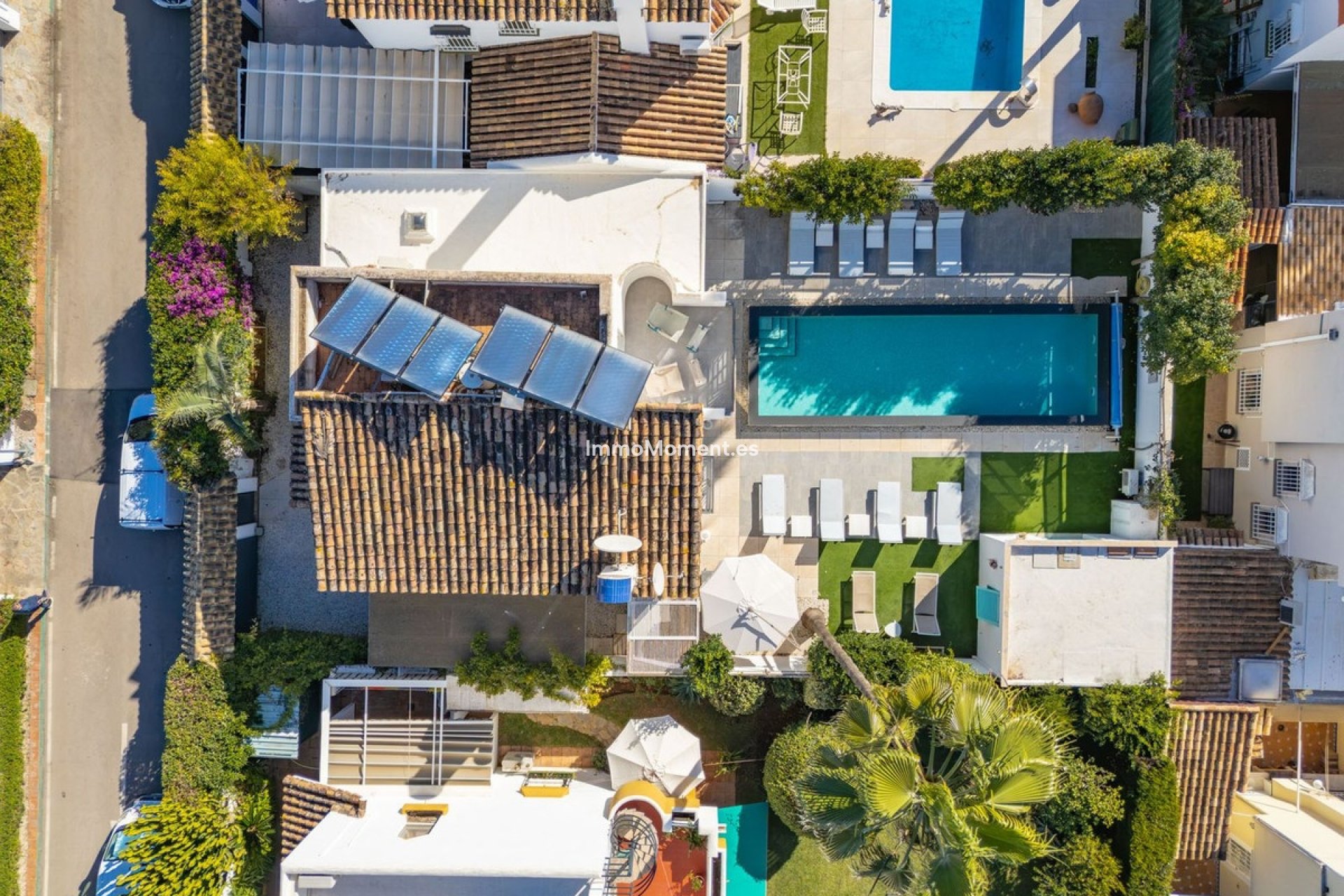 Bestaande woning - Vrijstaande villa - Estepona  - Estepona Centro