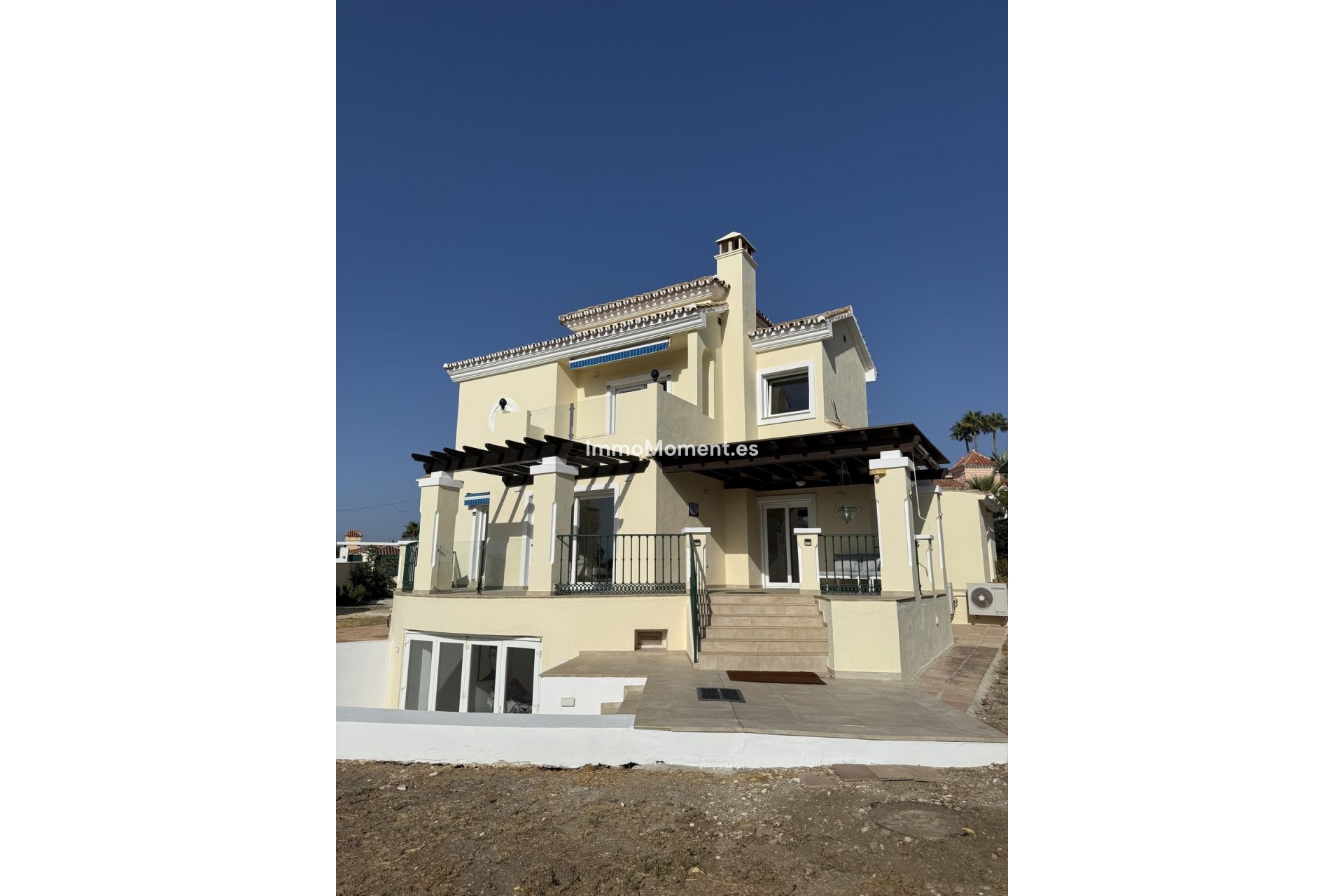 Bestaande woning - Vrijstaande villa - Estepona  - Estepona Centro