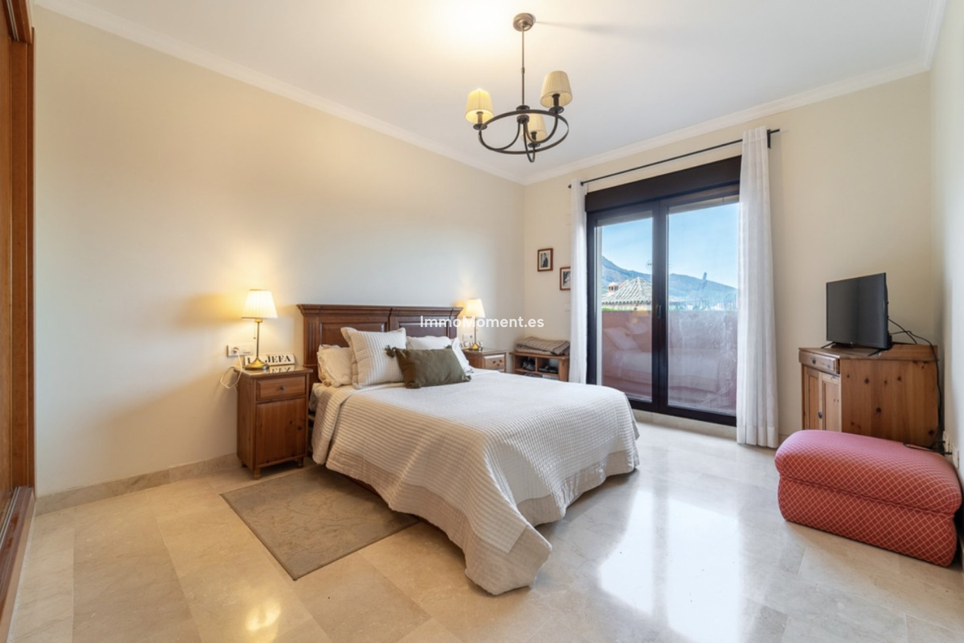 Bestaande woning - Vrijstaande villa - Estepona  - Estepona Centro