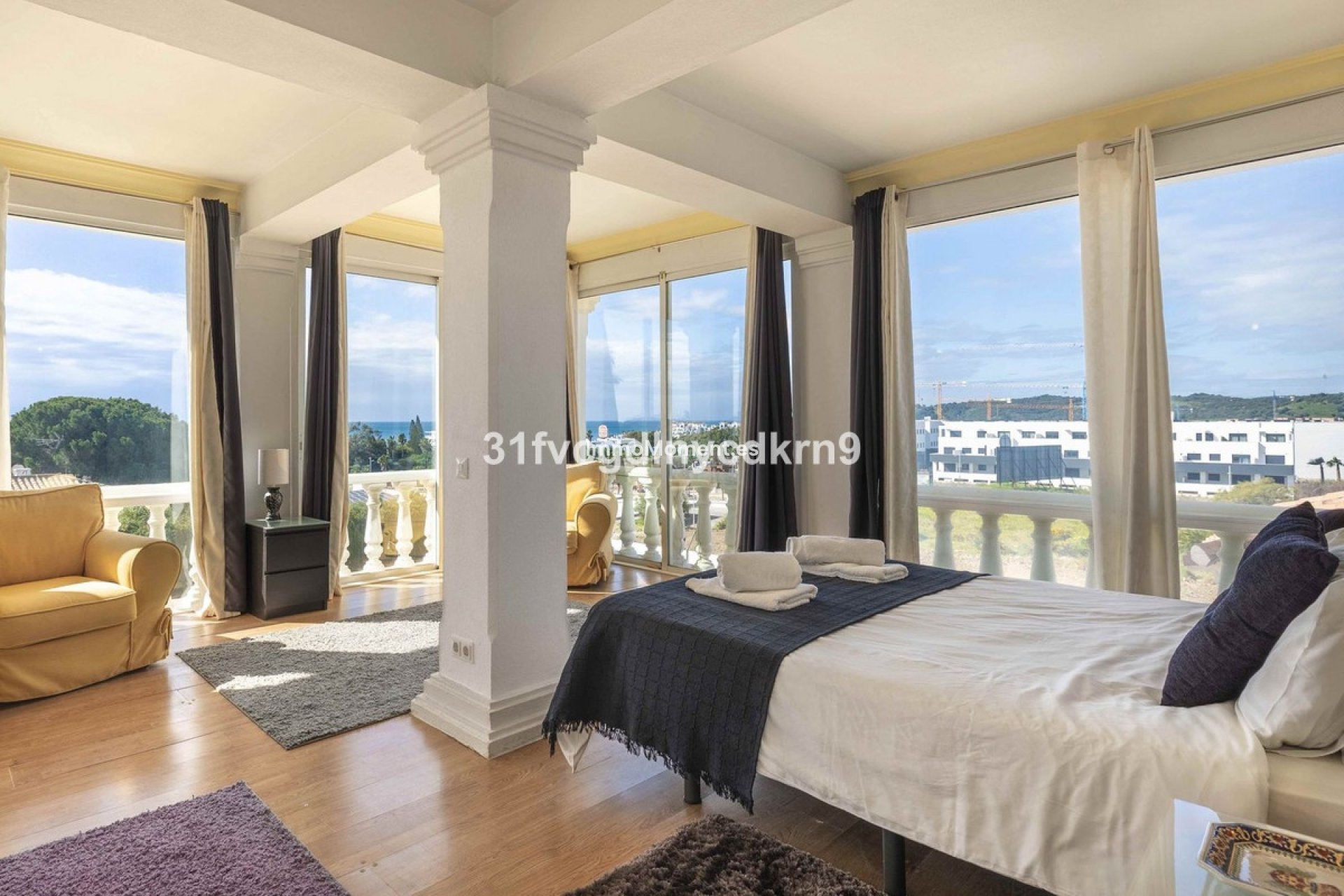 Bestaande woning - Vrijstaande villa - Estepona  - Estepona Centro