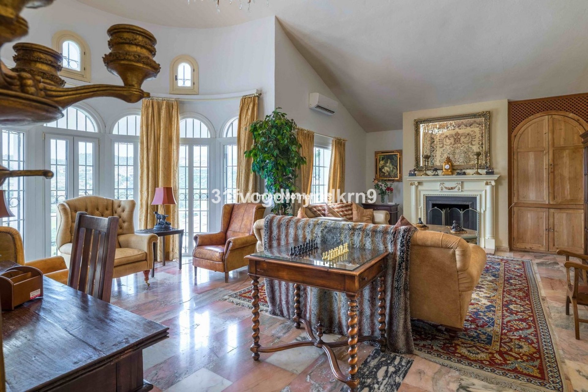 Bestaande woning - Vrijstaande villa - Estepona  - Estepona Centro