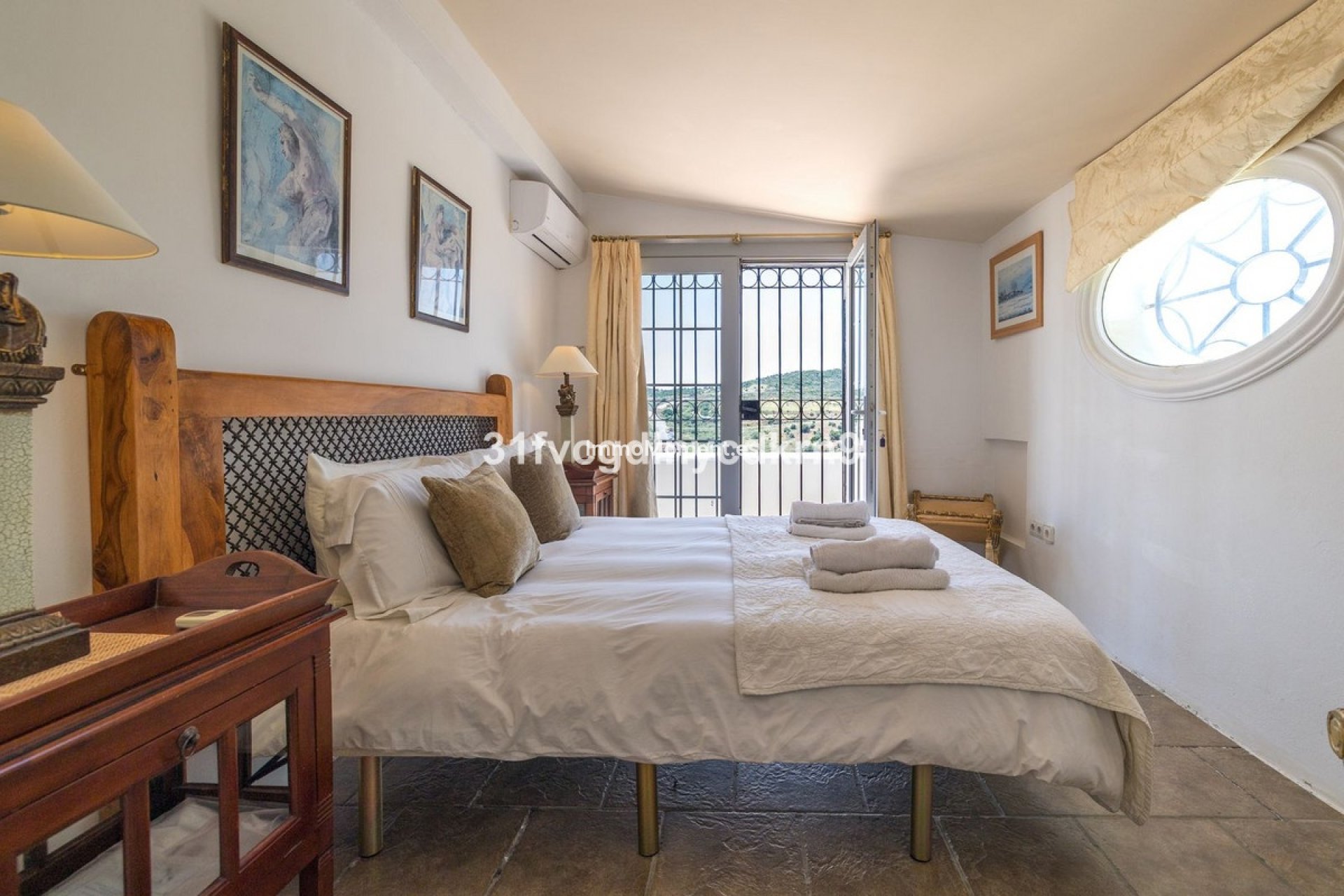 Bestaande woning - Vrijstaande villa - Estepona  - Estepona Centro