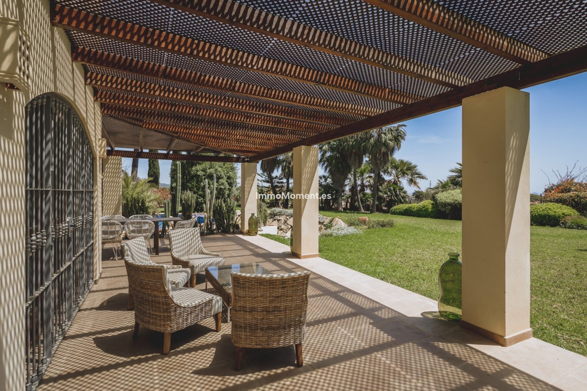 Bestaande woning - Vrijstaande villa - Estepona  - Estepona Centro