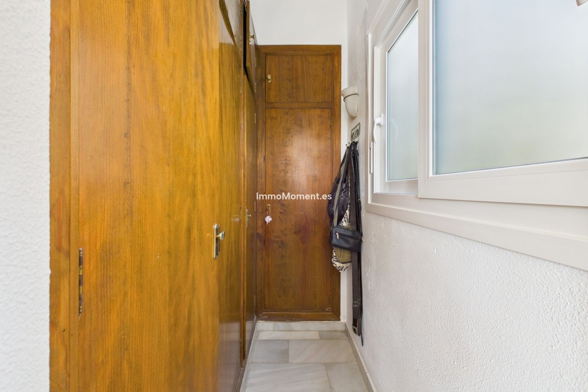 Bestaande woning - Vrijstaande villa - Estepona  - Estepona Centro