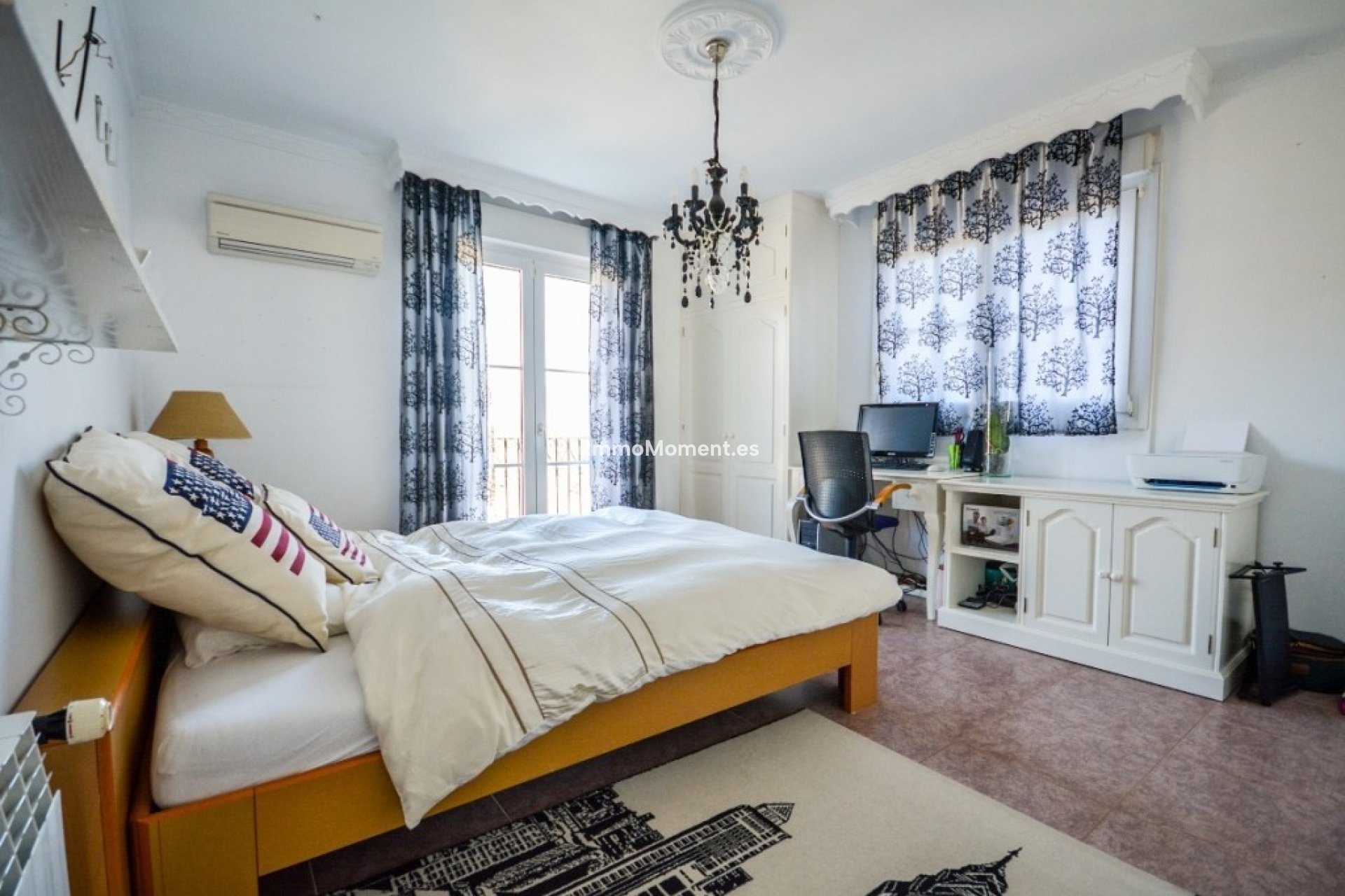 Bestaande woning - Vrijstaande villa - Estepona  - Estepona Centro