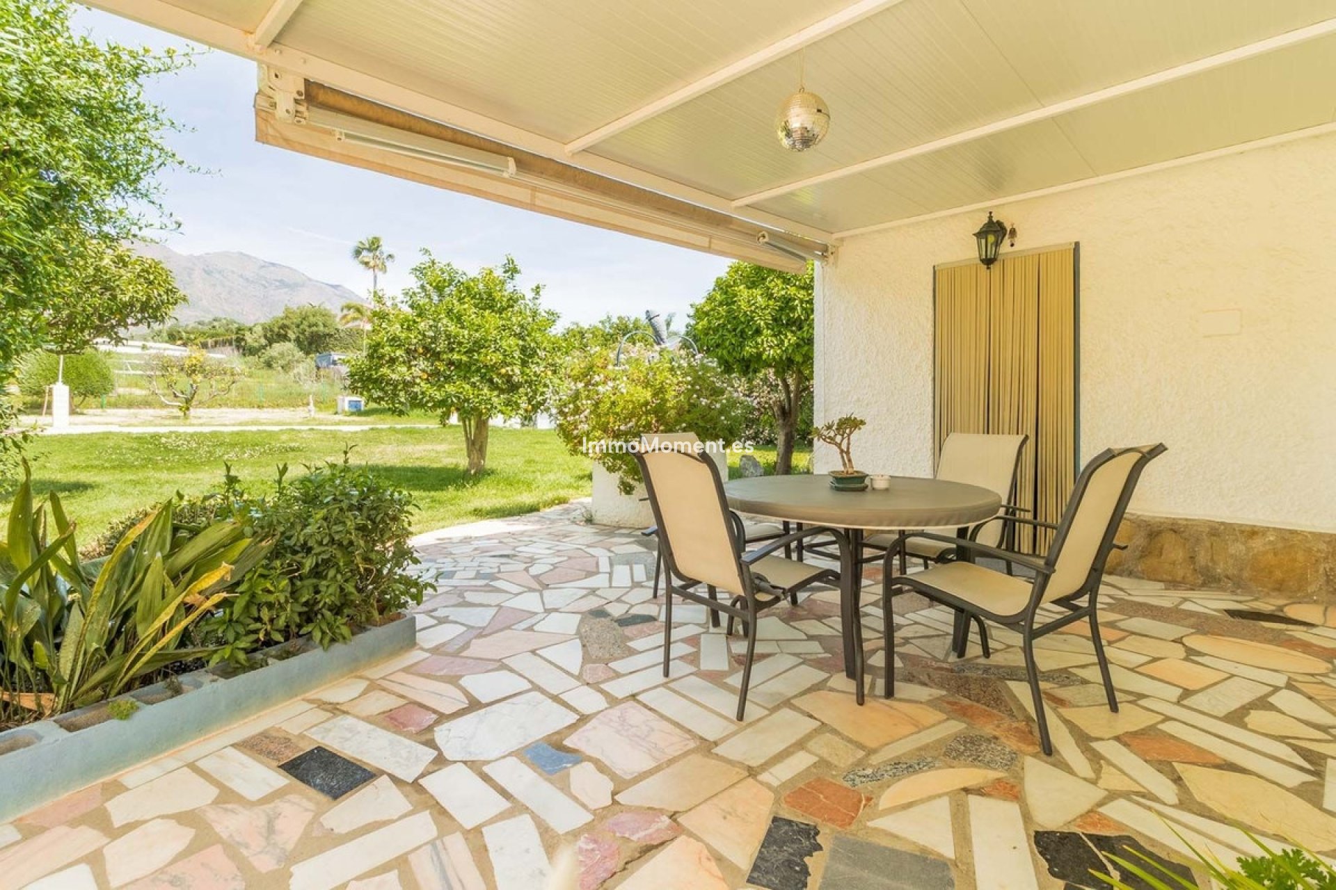 Bestaande woning - Vrijstaande villa - Estepona  - Estepona Centro