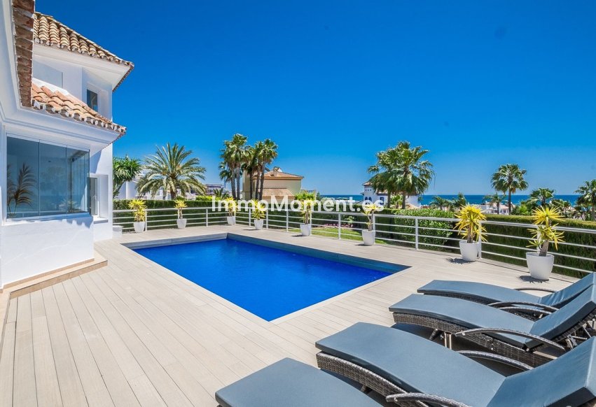 Bestaande woning - Vrijstaande villa - Estepona  - Estepona Centro