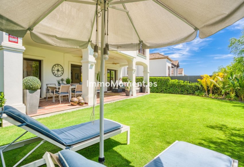 Bestaande woning - Vrijstaande villa - Estepona  - Estepona Centro