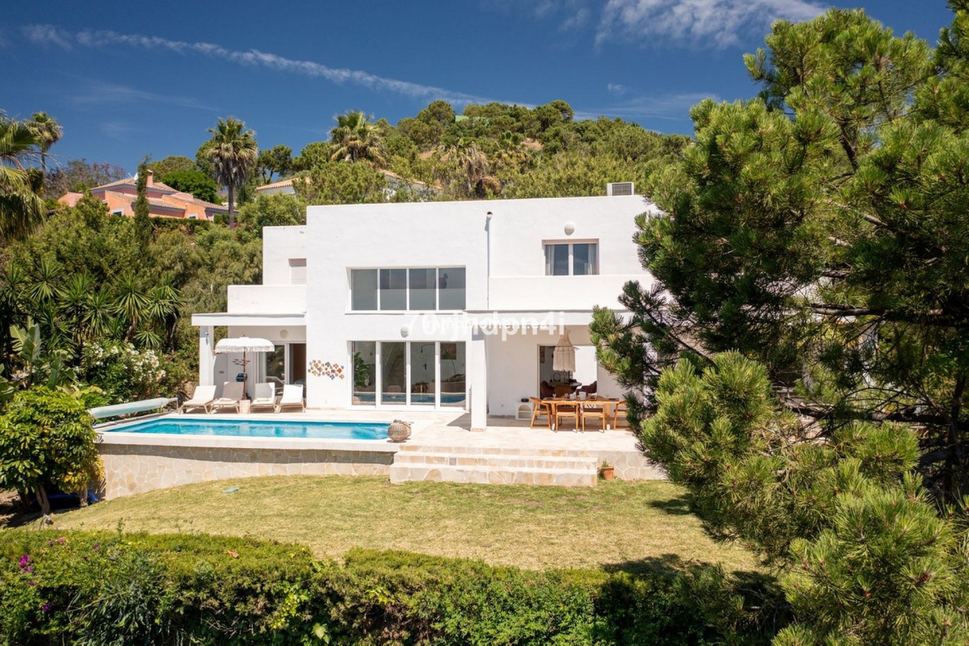 Bestaande woning - Vrijstaande villa - Estepona  - Estepona Centro