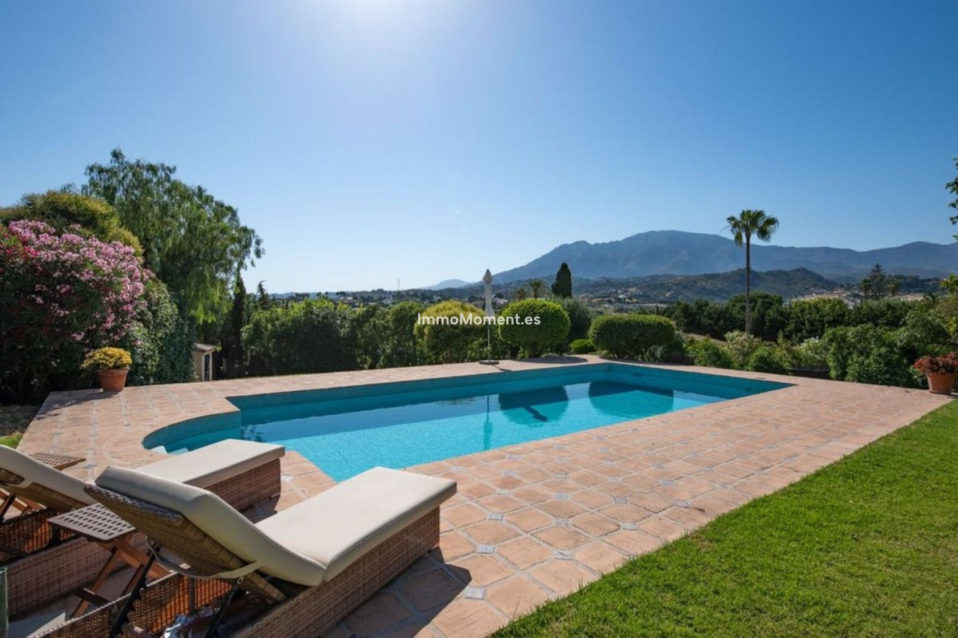 Bestaande woning - Vrijstaande villa - Estepona  - Estepona Centro