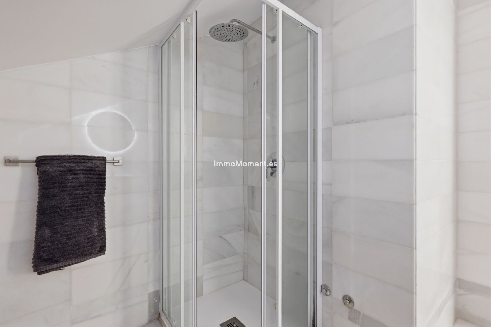 Bestaande woning - Vrijstaande villa - Estepona  - Estepona Centro