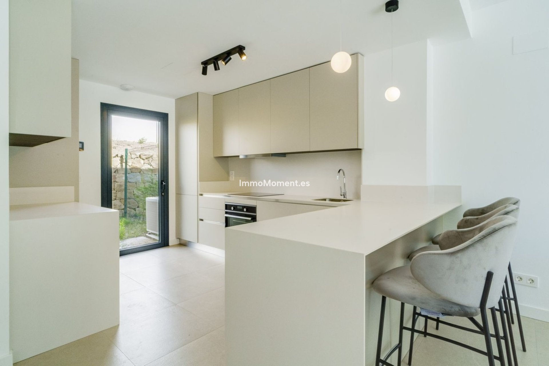 Bestaande woning - Vrijstaande villa - Estepona  - Estepona Centro