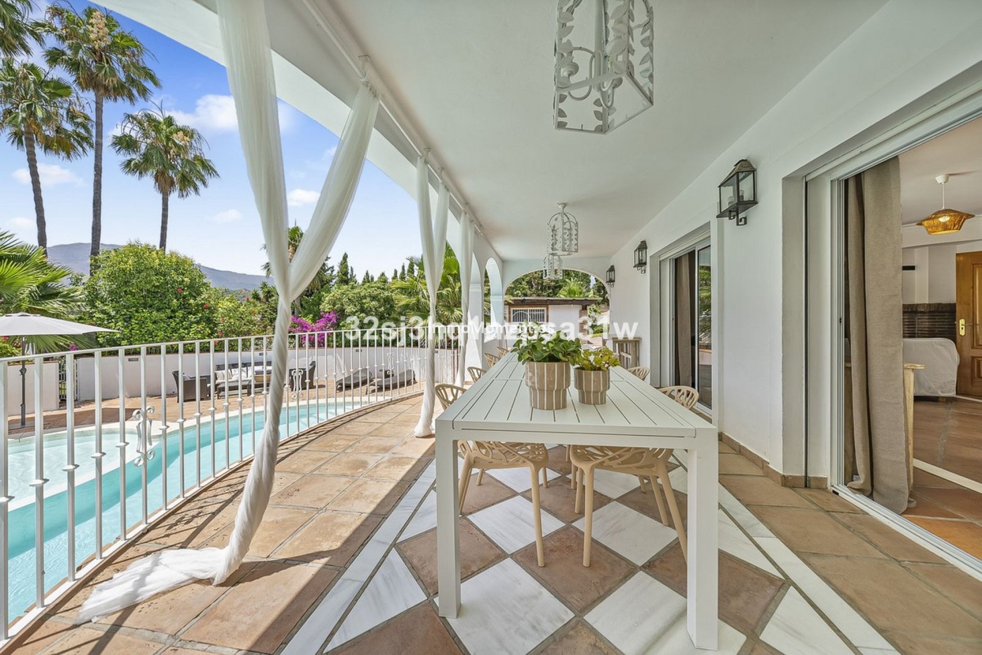 Bestaande woning - Vrijstaande villa - Estepona  - Estepona Centro