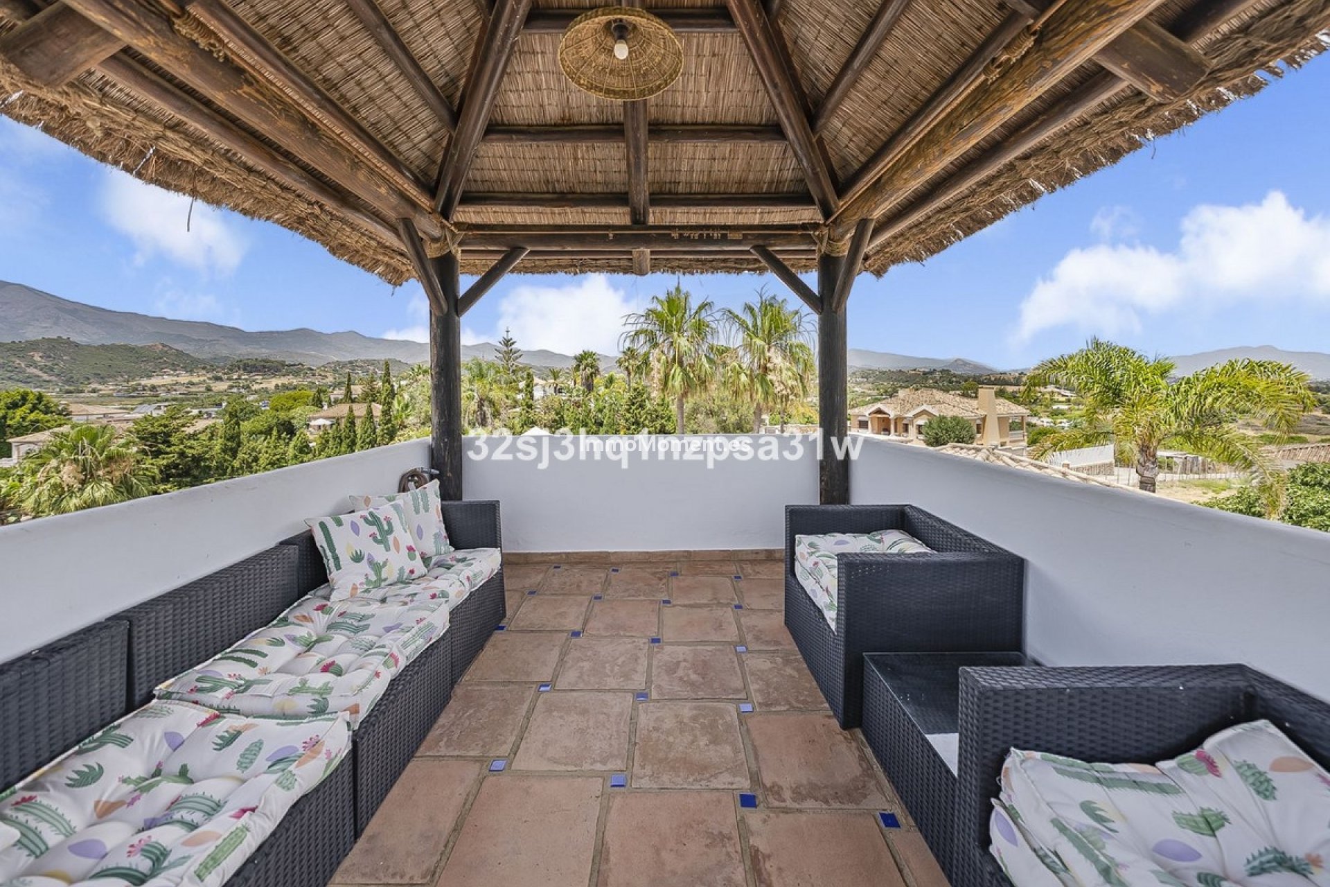 Bestaande woning - Vrijstaande villa - Estepona  - Estepona Centro