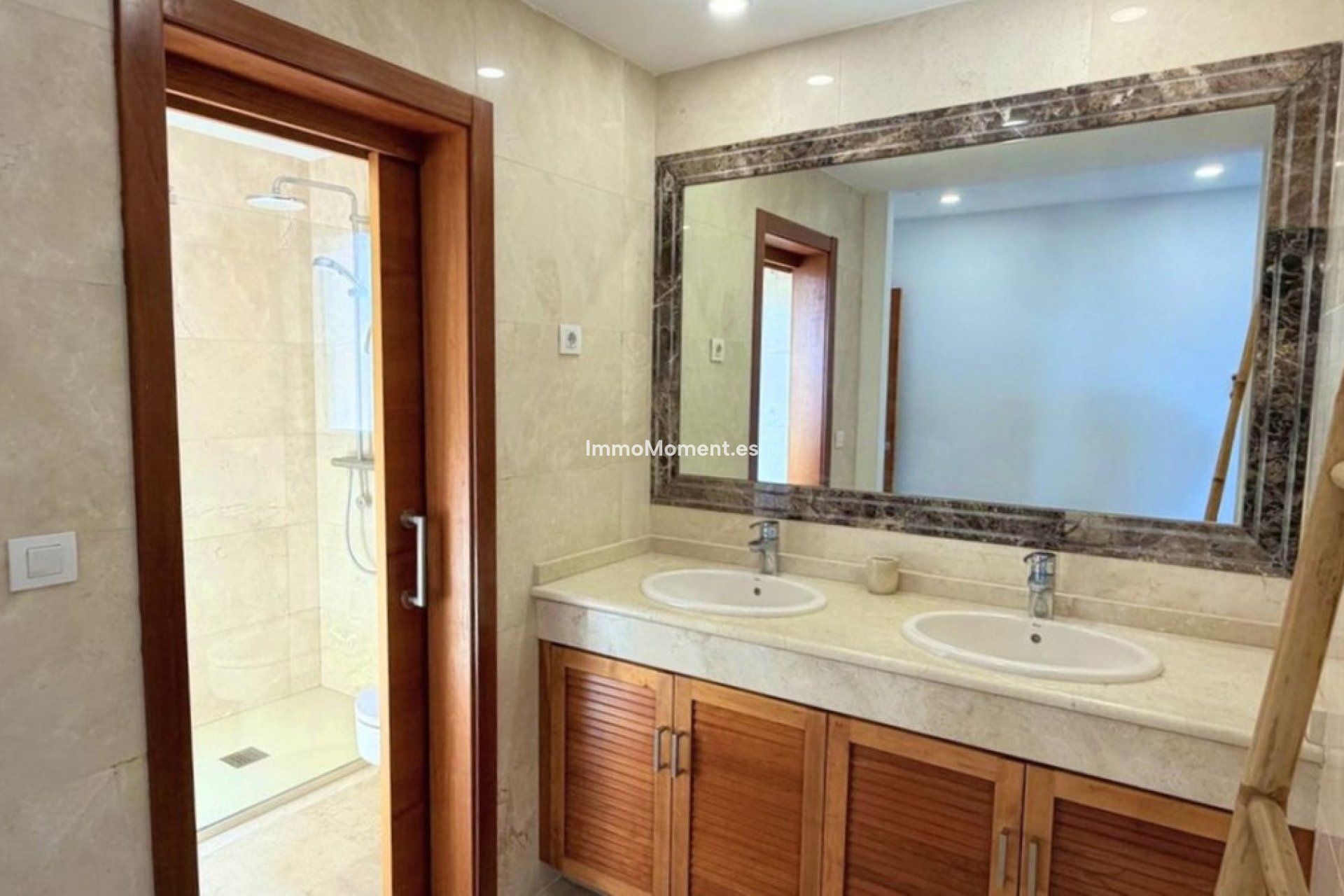 Bestaande woning - Vrijstaande villa - Estepona  - Estepona Centro