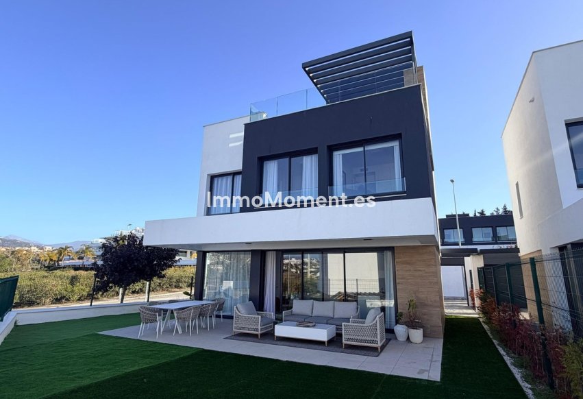 Bestaande woning - Vrijstaande villa - Estepona  - Estepona Centro