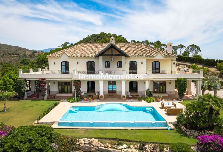 Bestaande woning - Vrijstaande villa - Estepona  - Estepona Centro