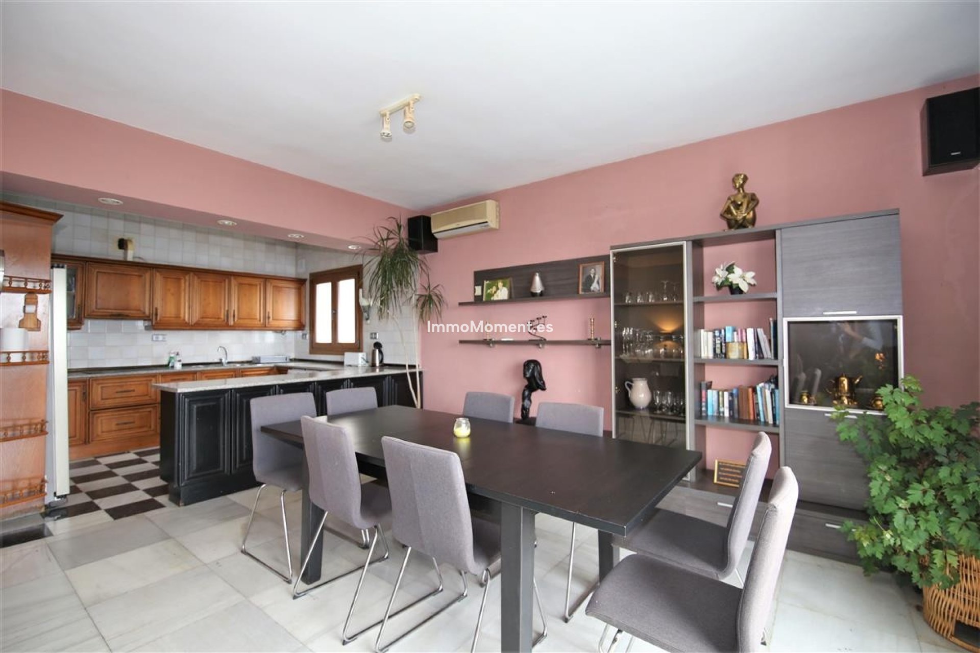 Bestaande woning - Vrijstaande villa - Estepona  - Estepona Centro