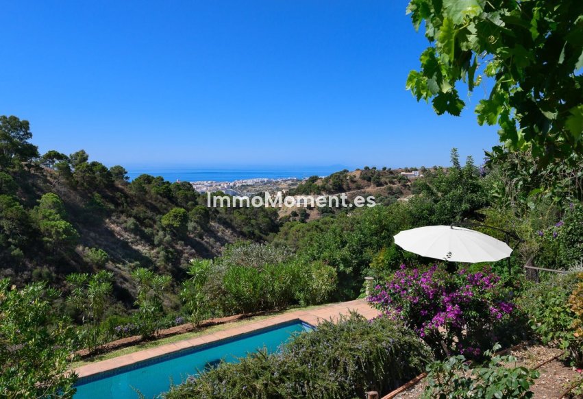 Bestaande woning - Vrijstaande villa - Estepona  - Estepona Centro