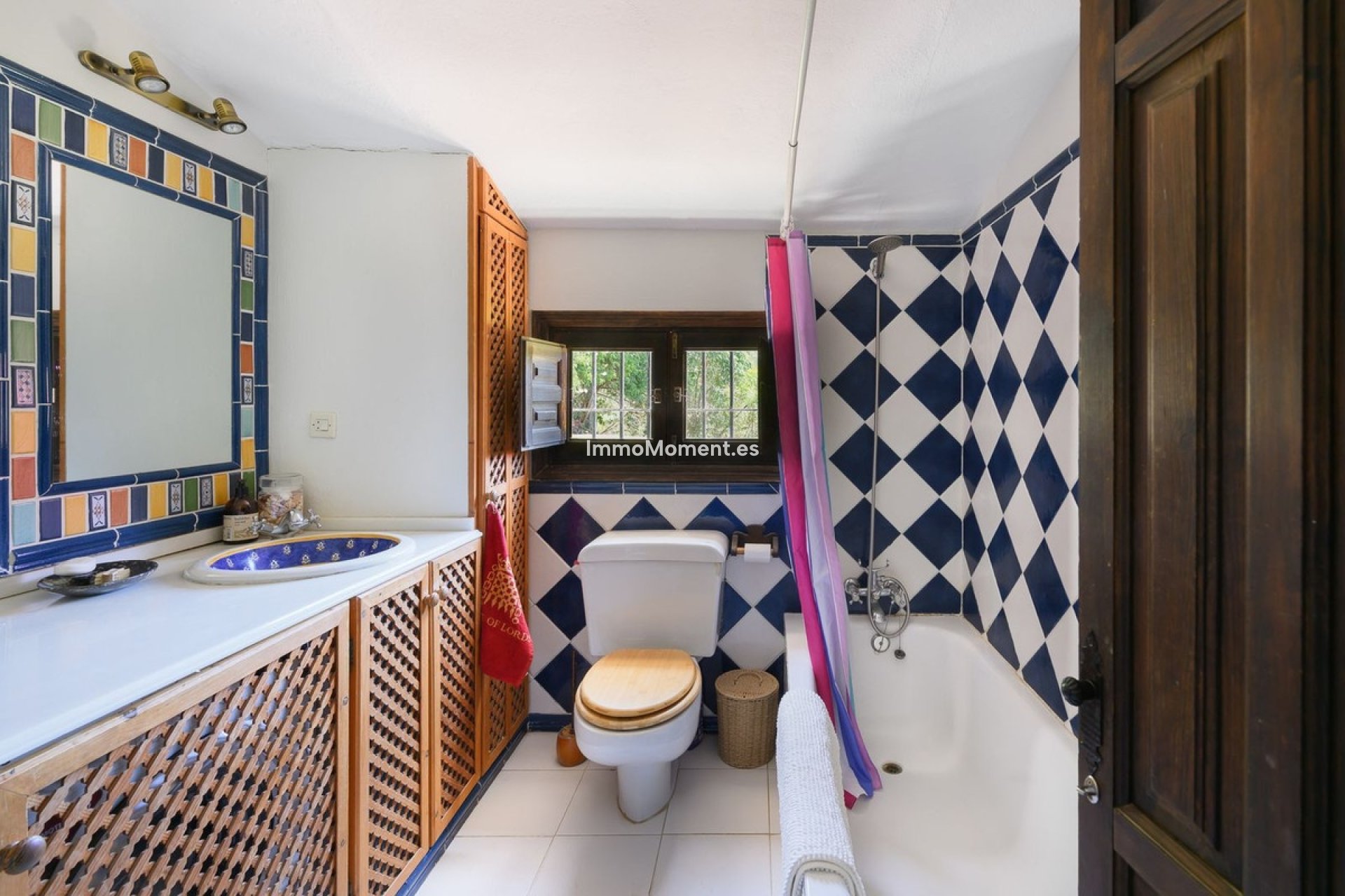 Bestaande woning - Vrijstaande villa - Estepona  - Estepona Centro
