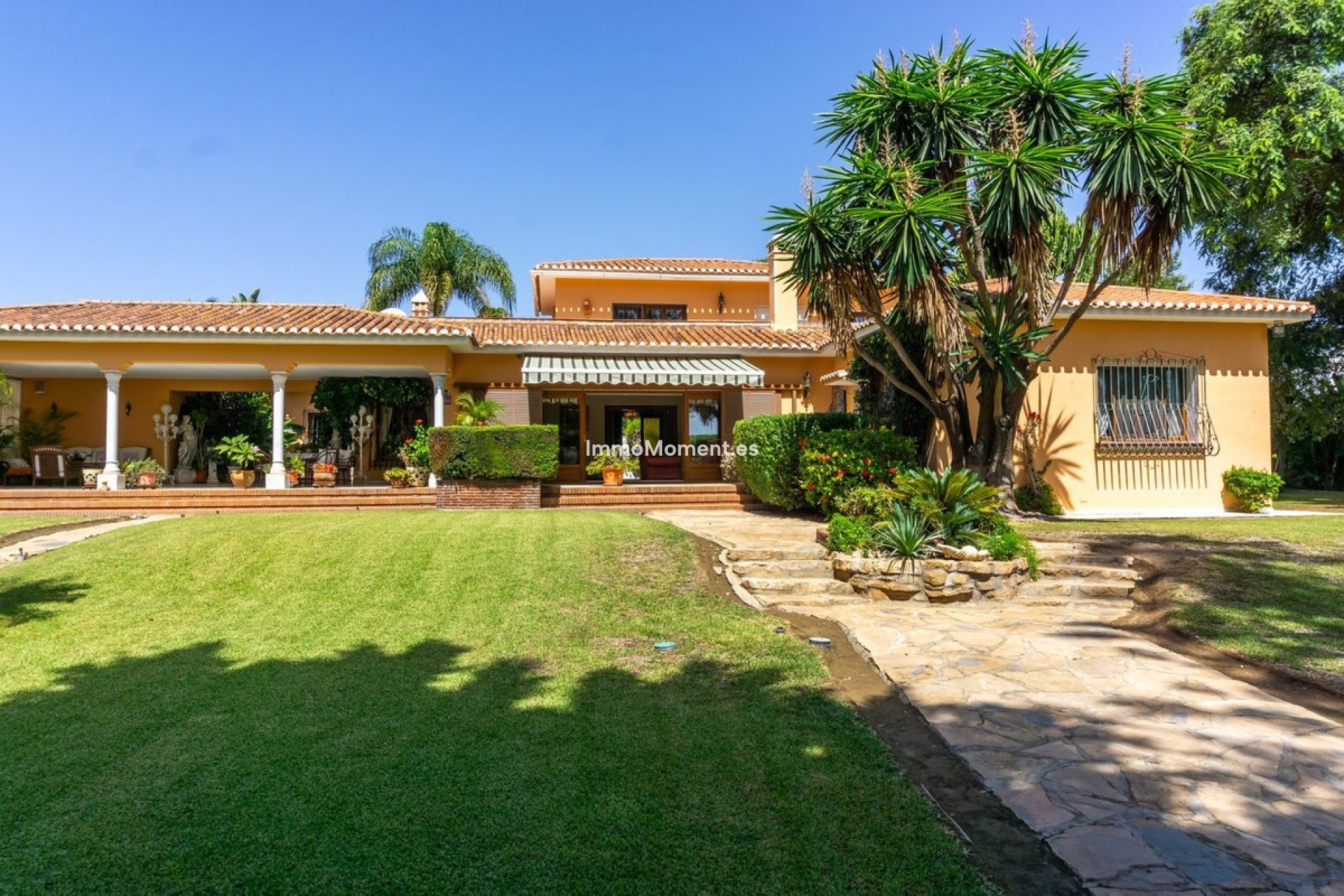 Bestaande woning - Vrijstaande villa - Estepona  - New Golden Mile