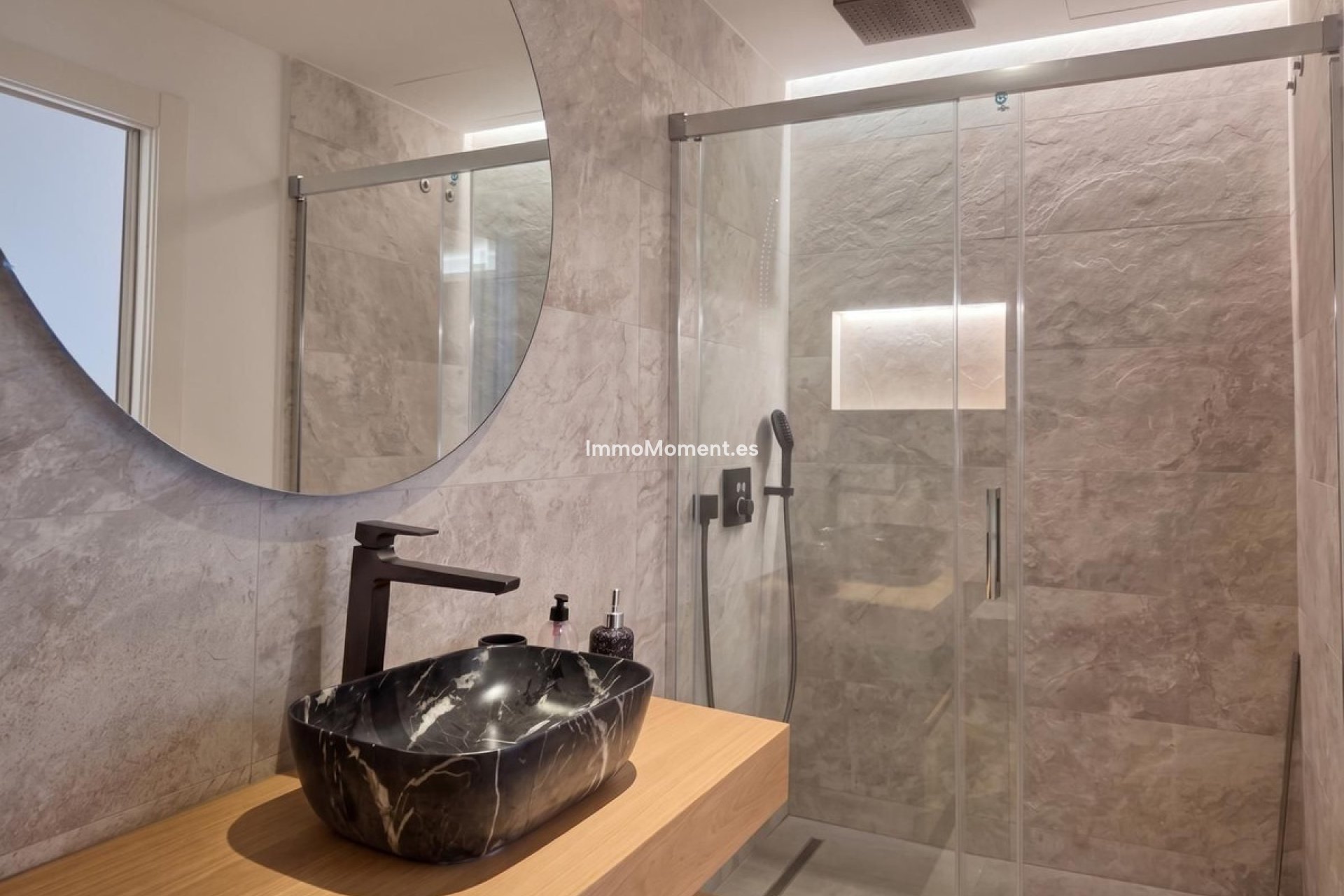 Bestaande woning - Vrijstaande villa - Estepona  - New Golden Mile