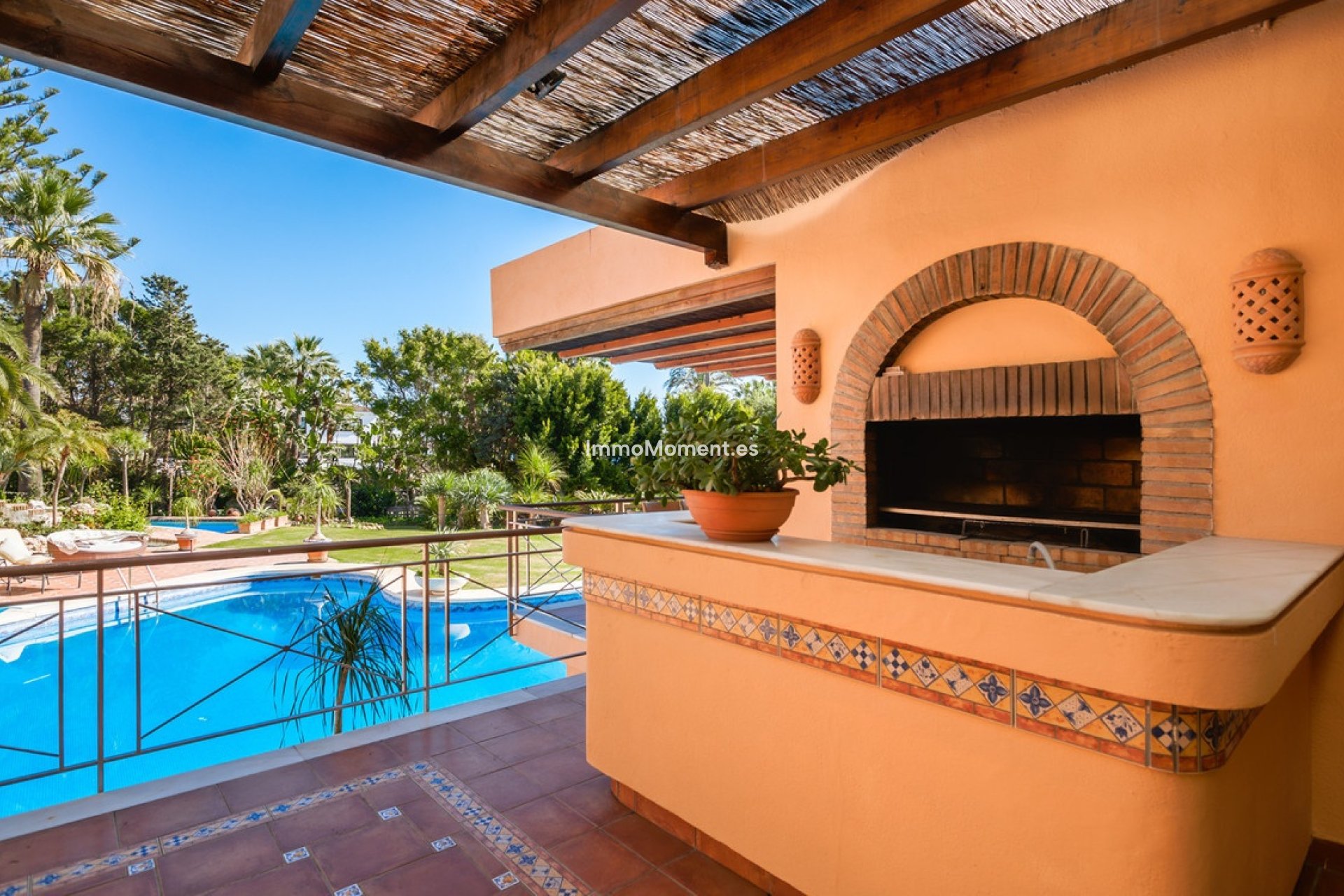 Bestaande woning - Vrijstaande villa - Estepona  - New Golden Mile